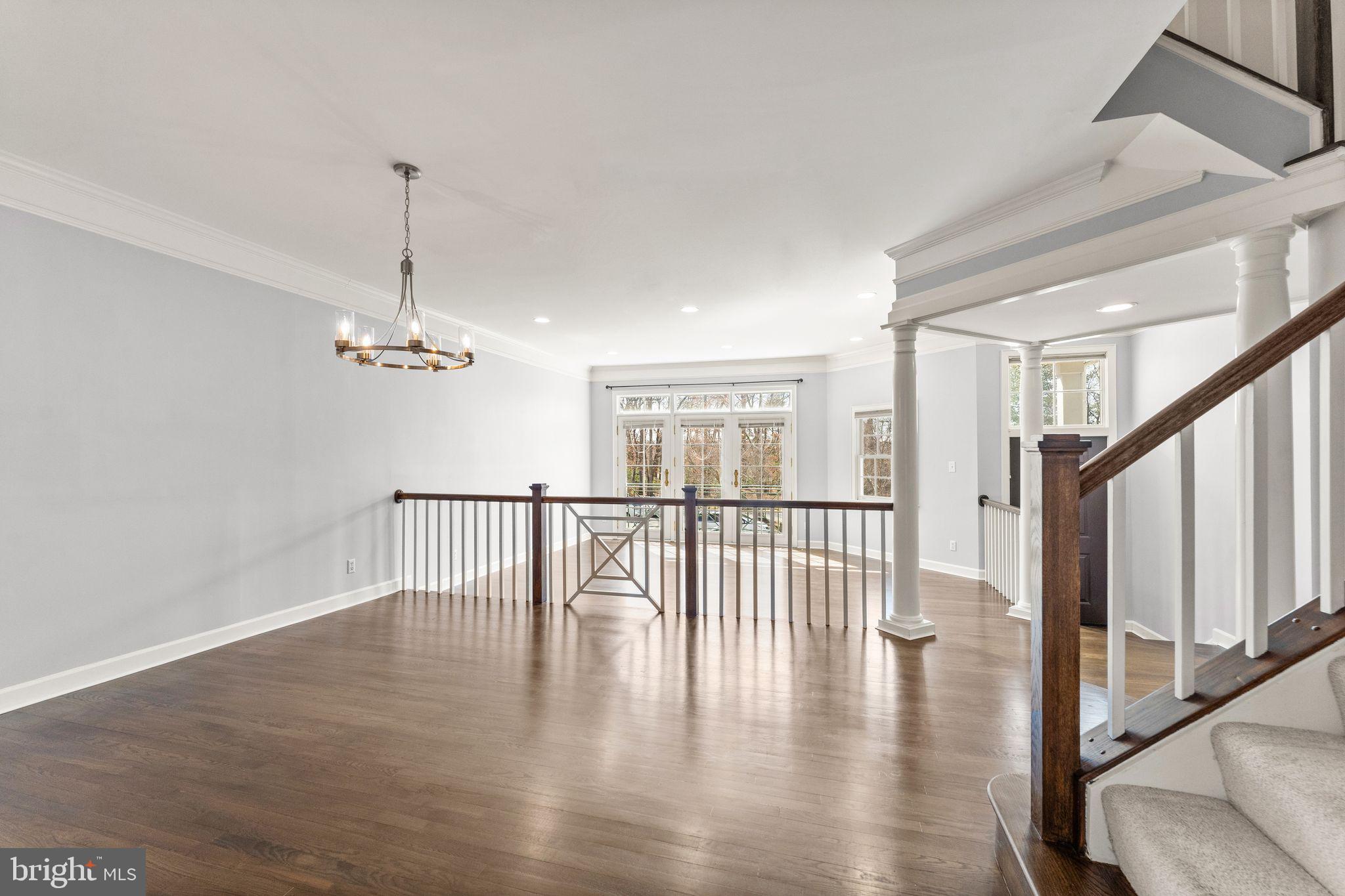 12831 DOGWOOD HILLS LN