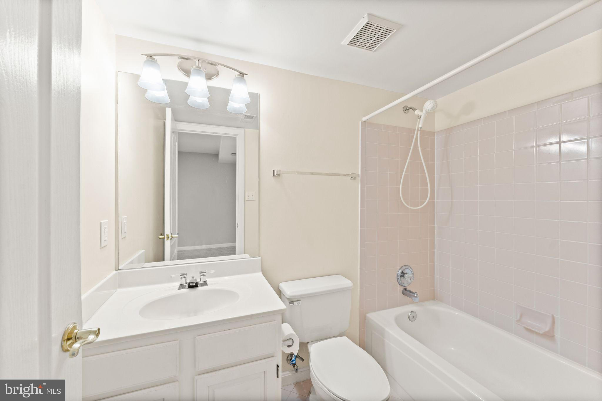 12831 DOGWOOD HILLS LN