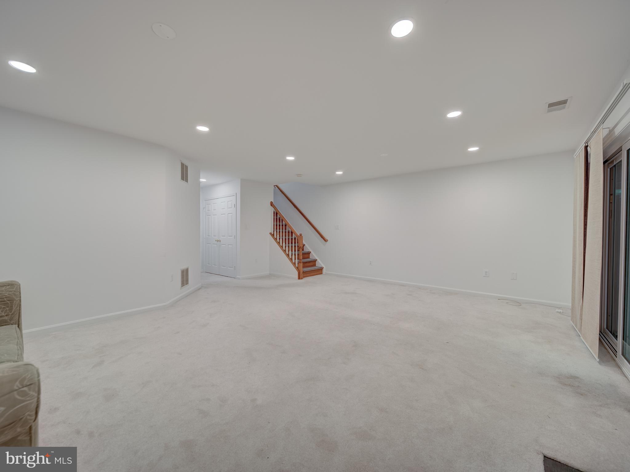 3006 FALLSWOOD GLEN CT