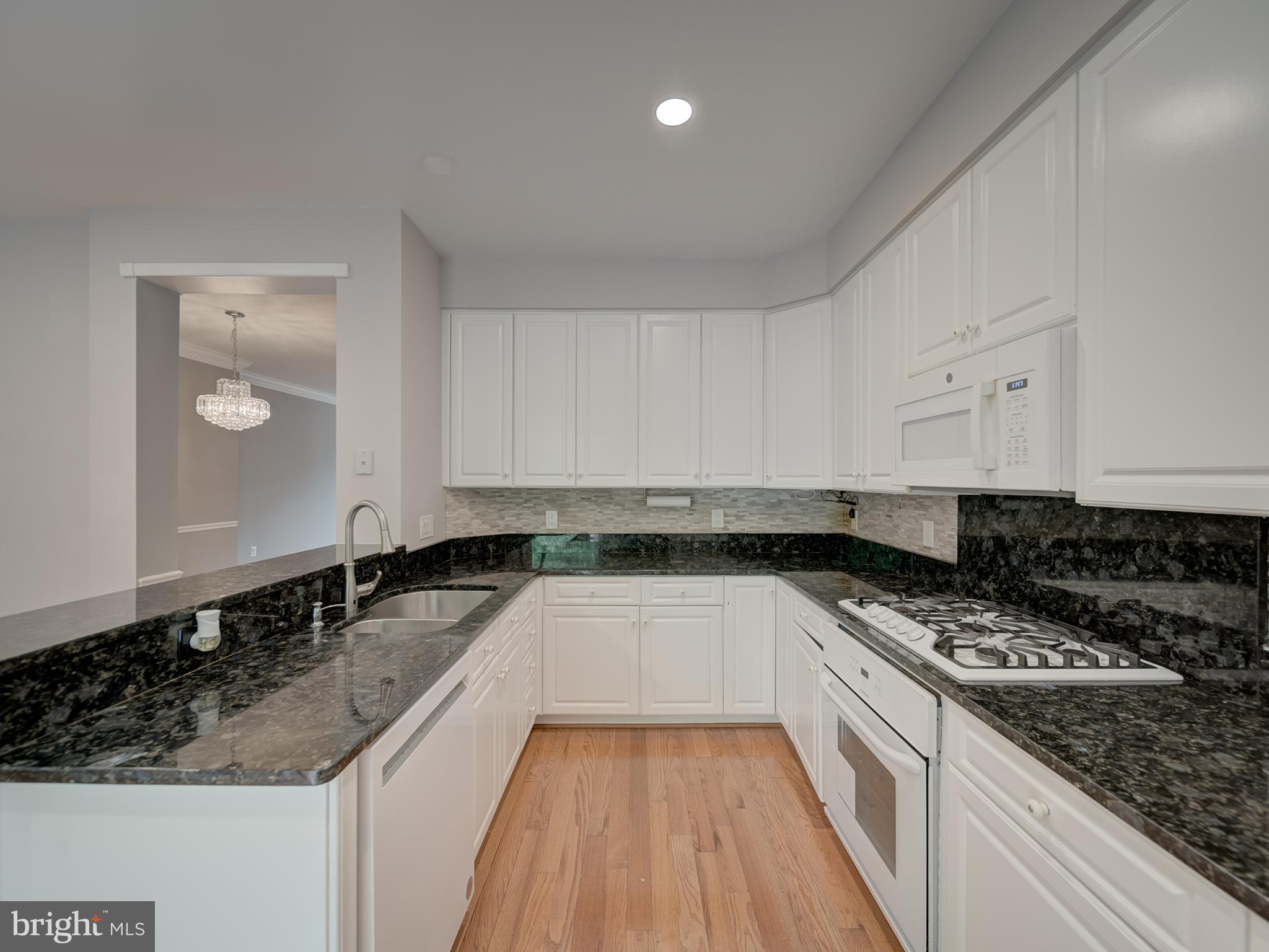 3006 FALLSWOOD GLEN CT