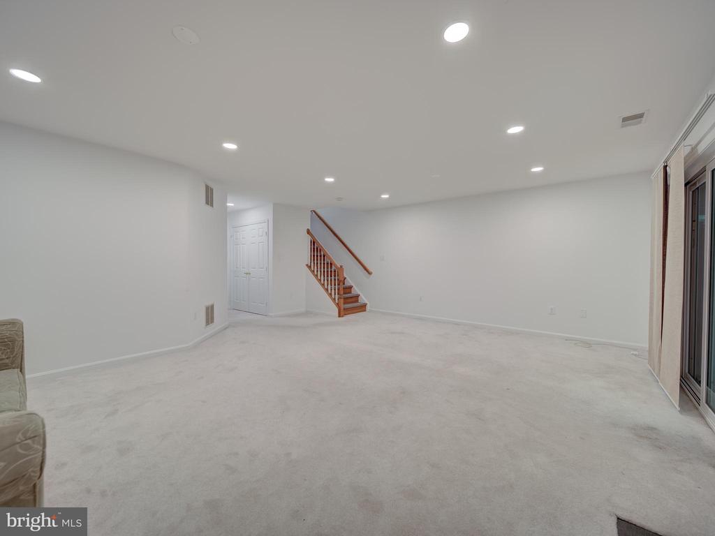 3006 FALLSWOOD GLEN CT