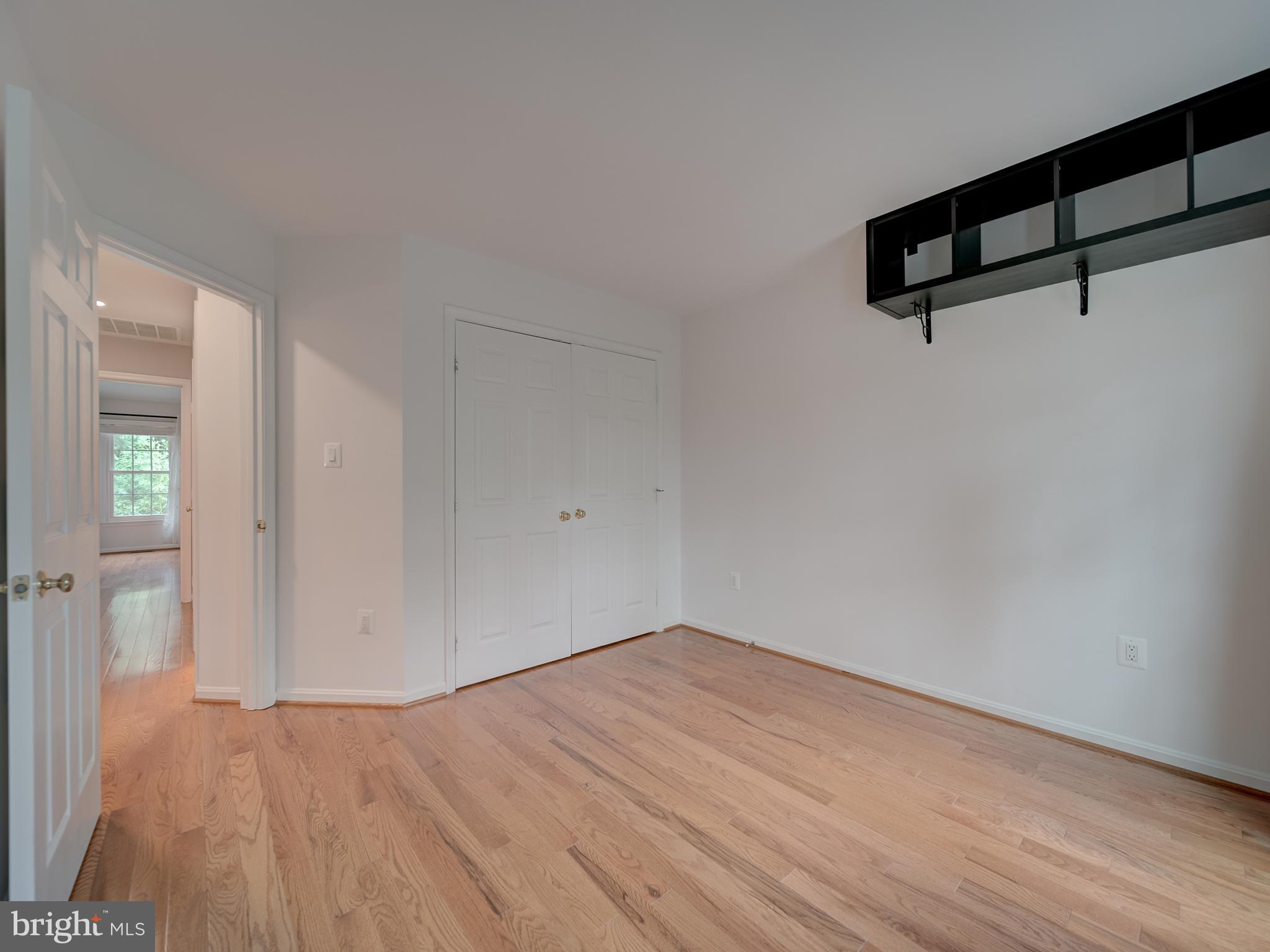 3006 FALLSWOOD GLEN CT