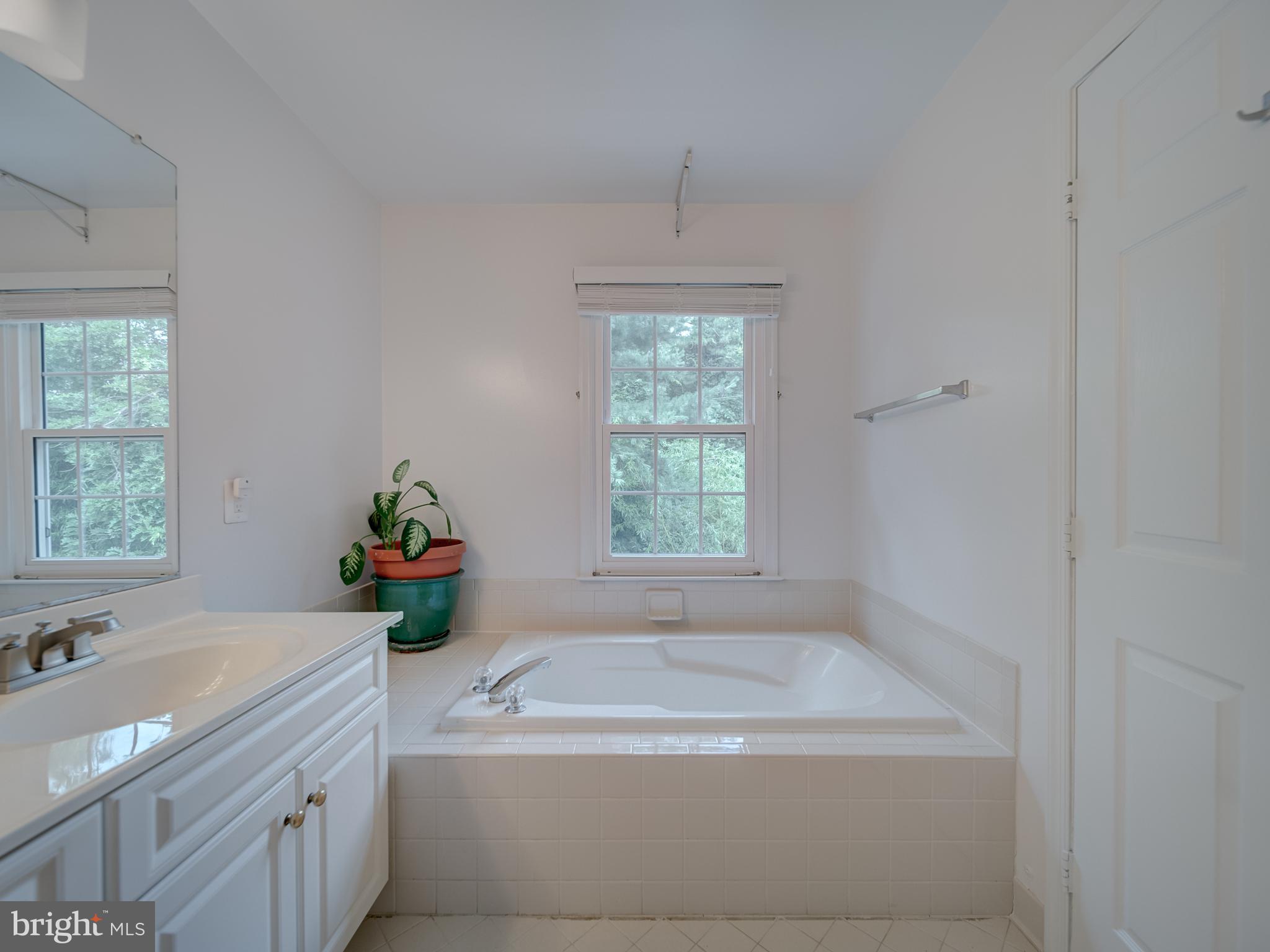 3006 FALLSWOOD GLEN CT