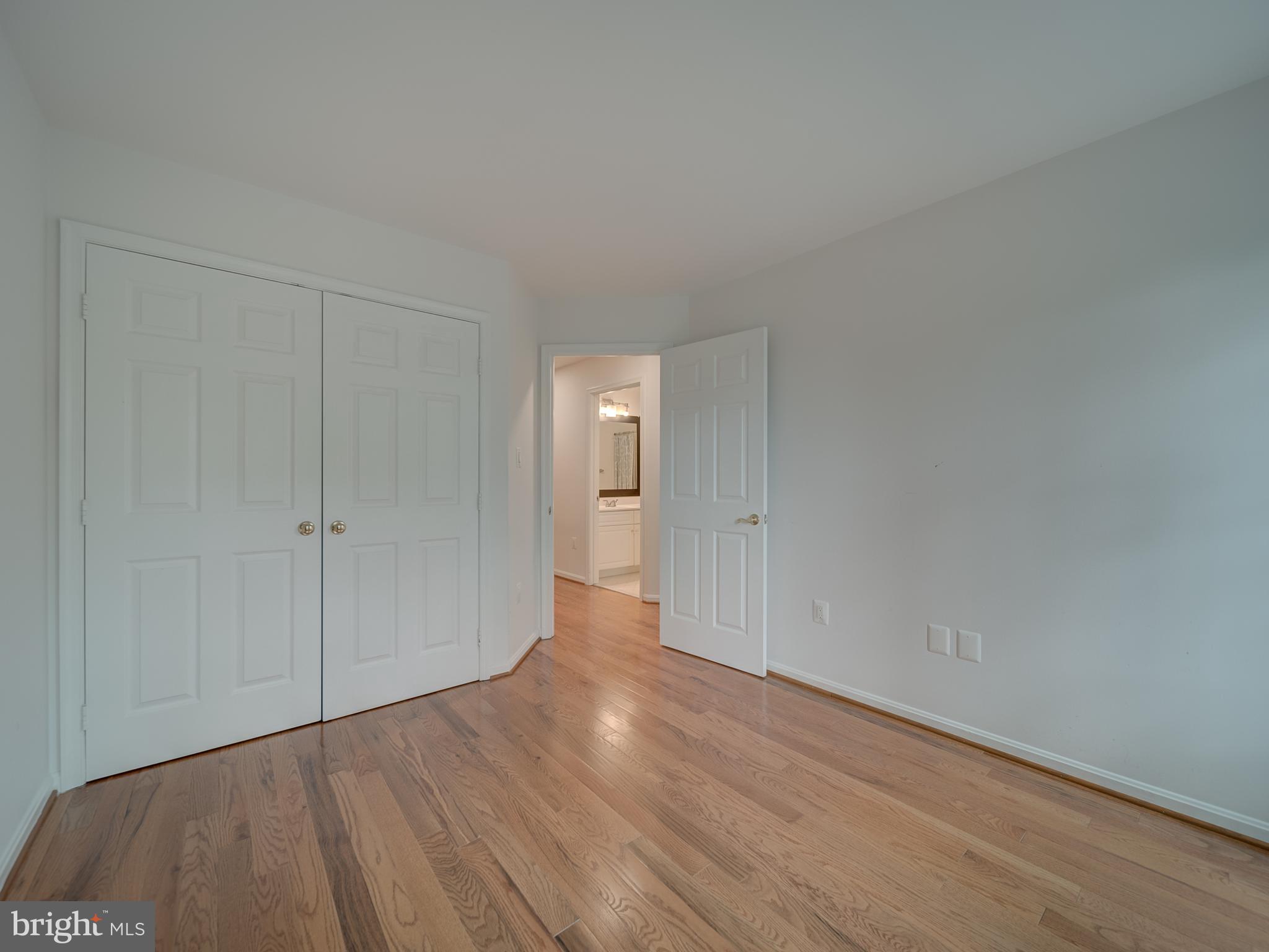 3006 FALLSWOOD GLEN CT