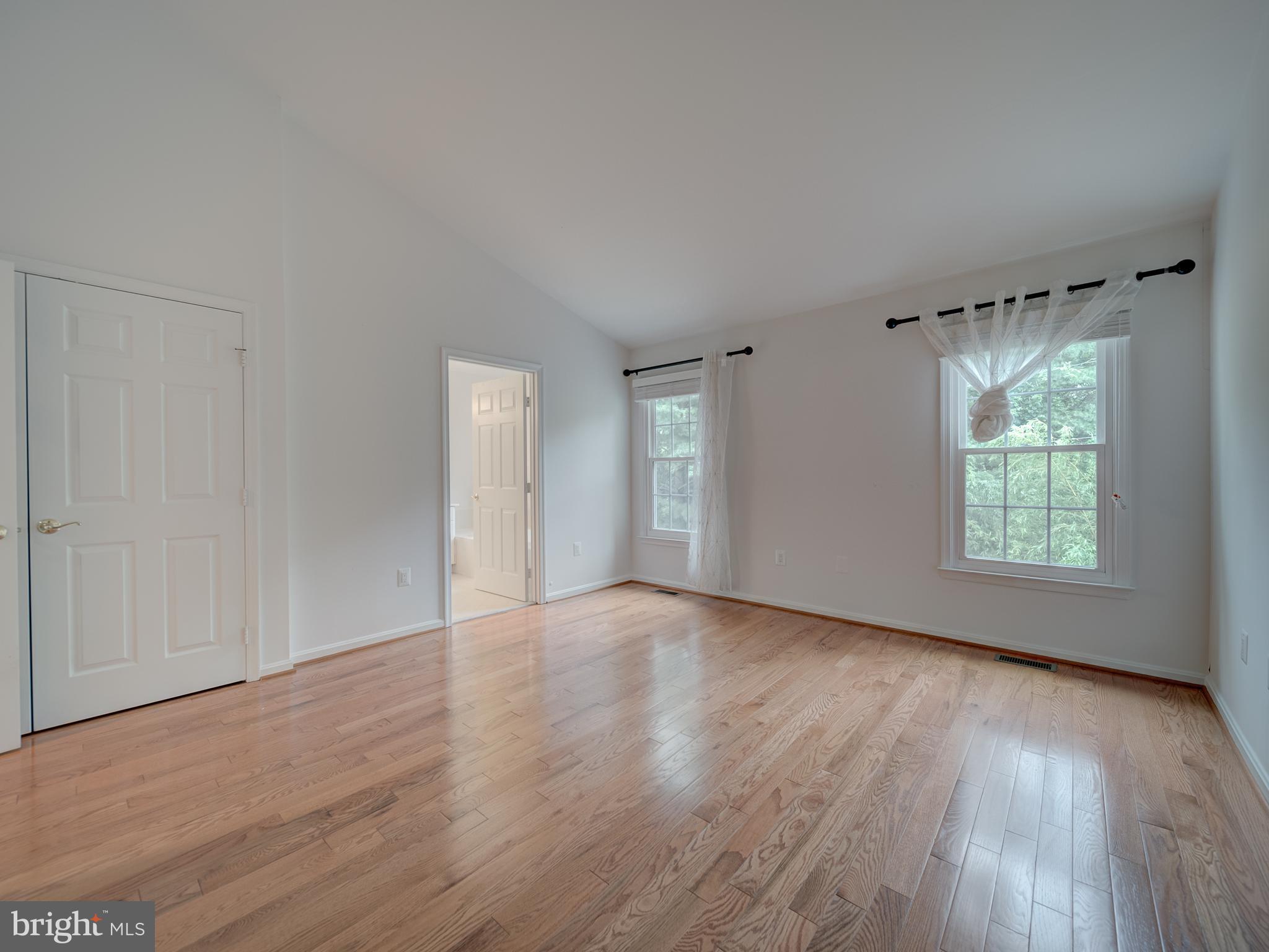 3006 FALLSWOOD GLEN CT