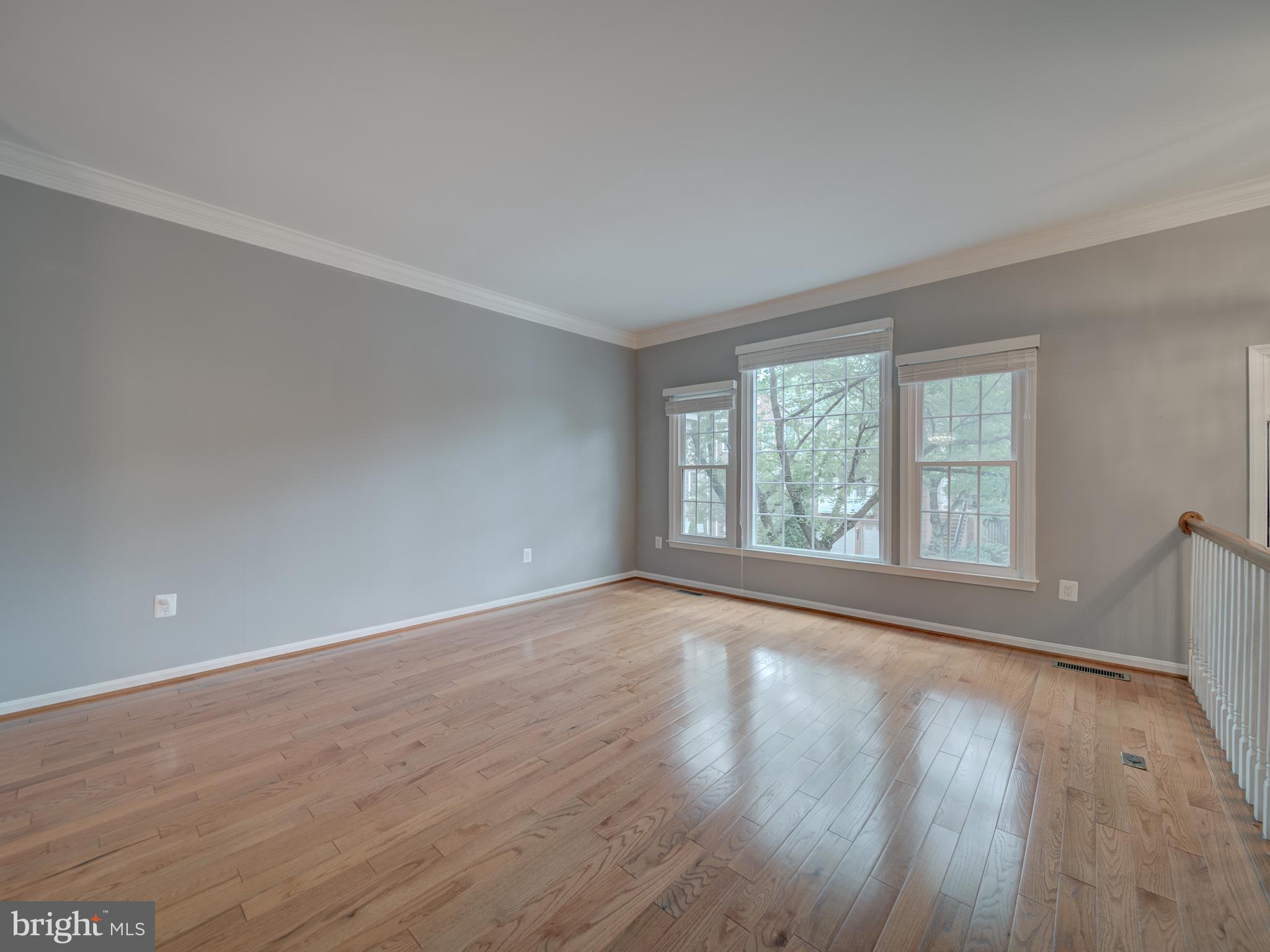 3006 FALLSWOOD GLEN CT