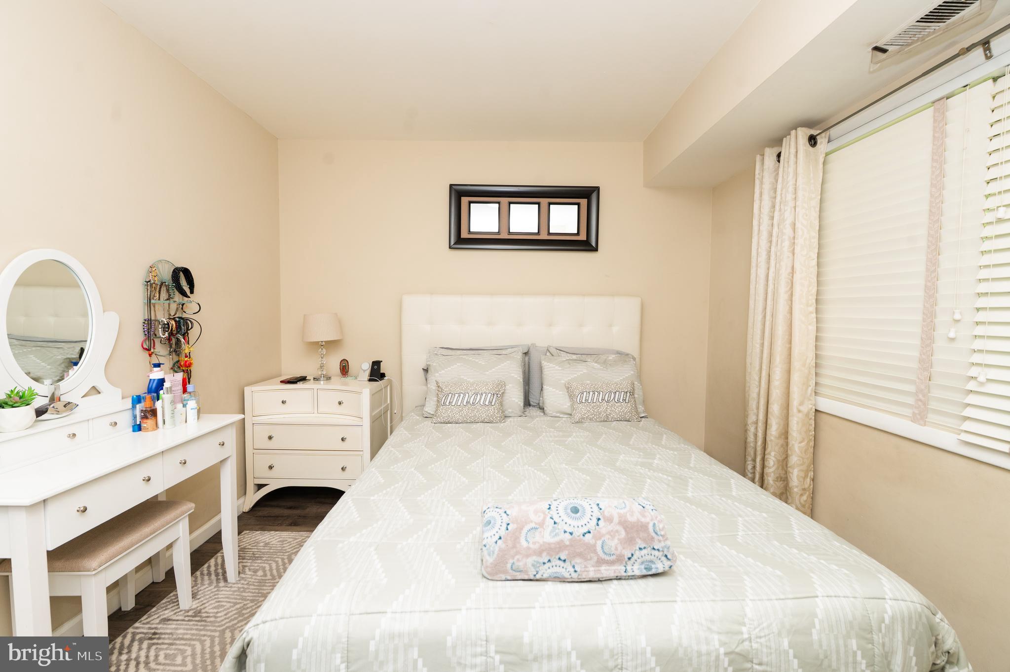 208 PARK TERRACE CT SE #53