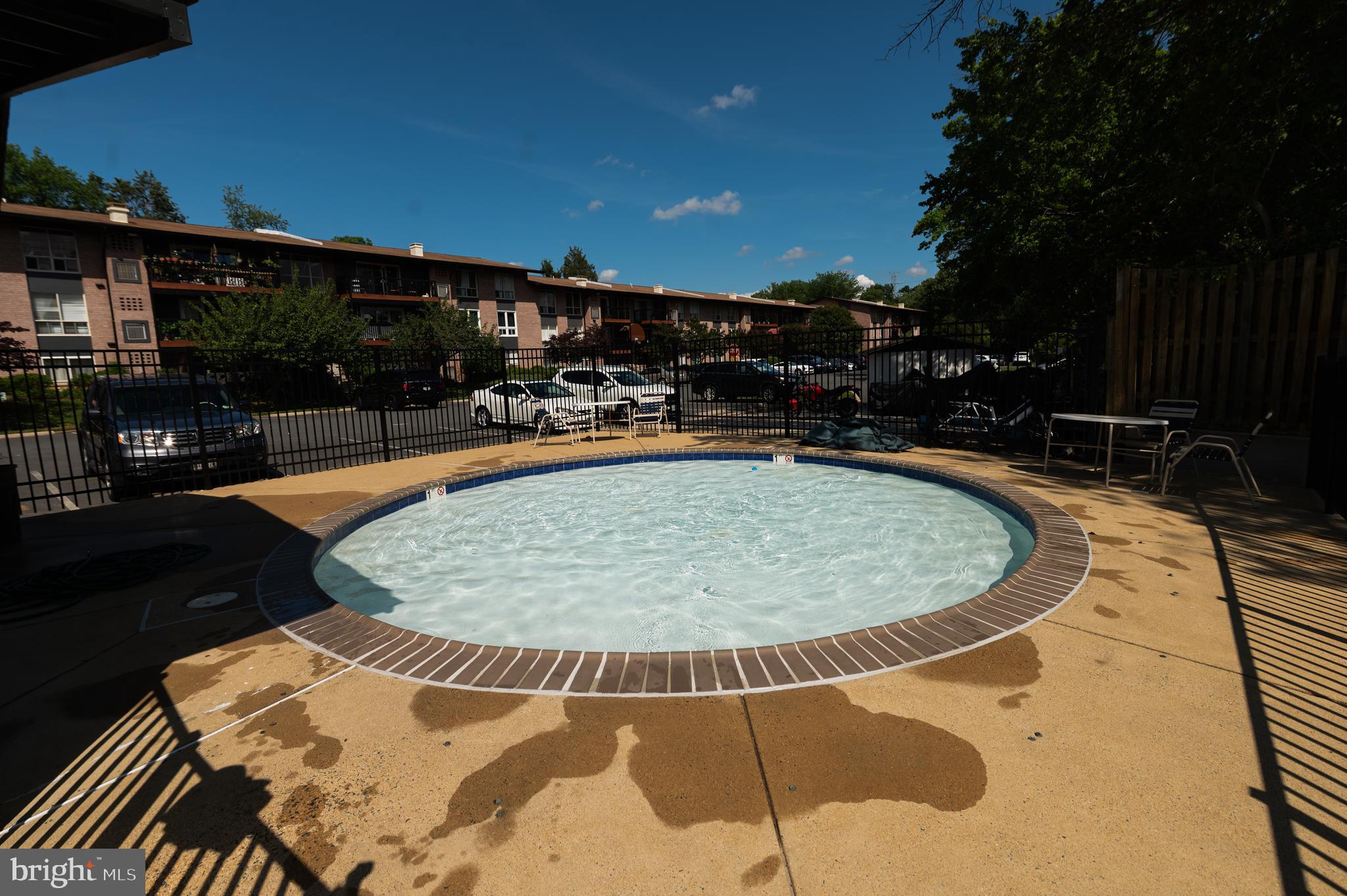 208 PARK TERRACE CT SE #53