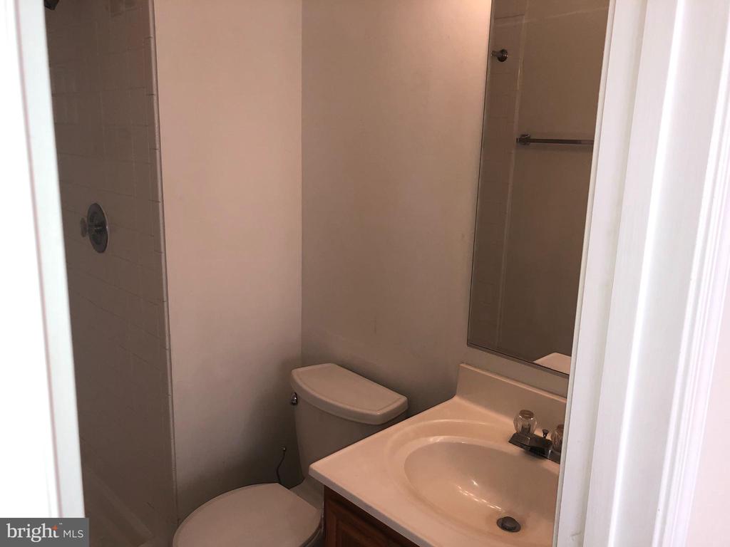 13906 GUNNERS PLACE