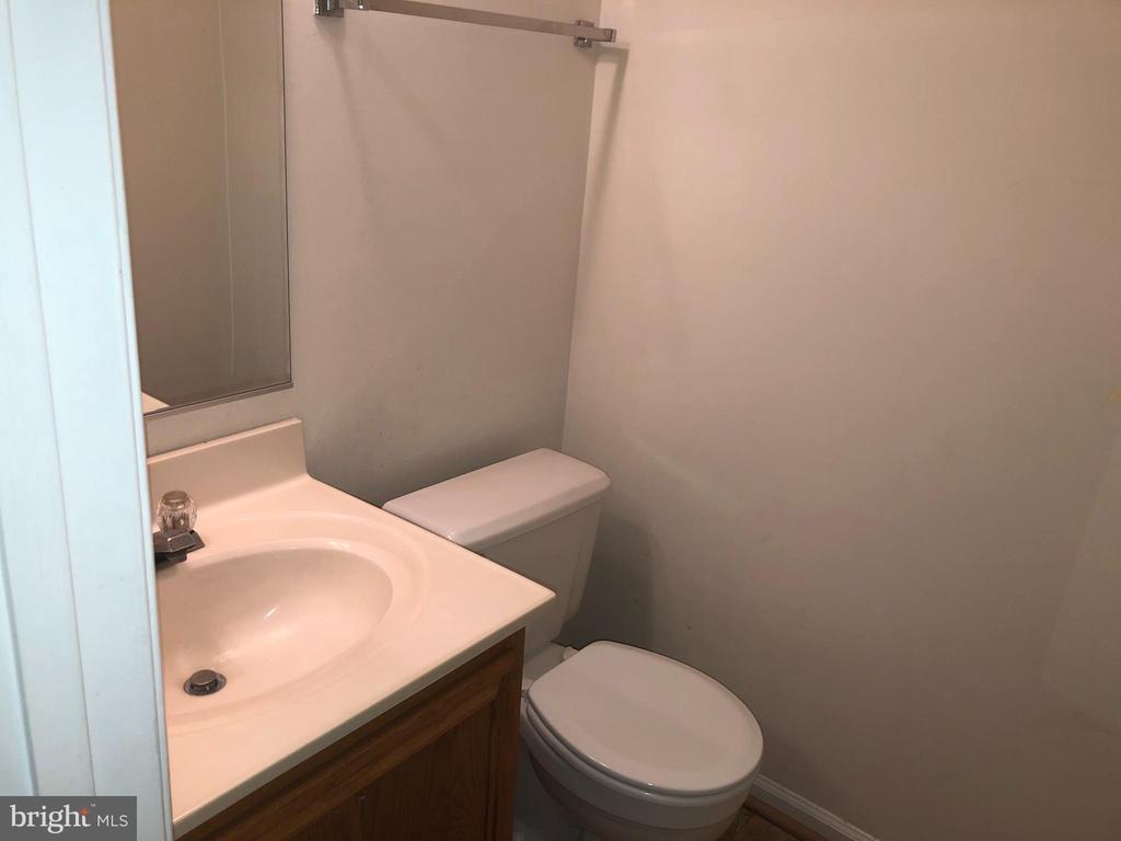 13906 GUNNERS PLACE