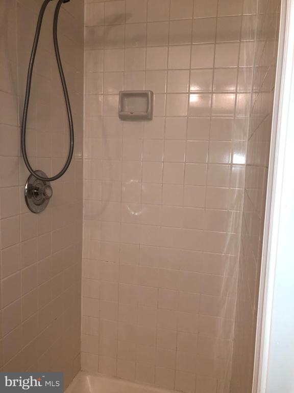 13906 GUNNERS PLACE
