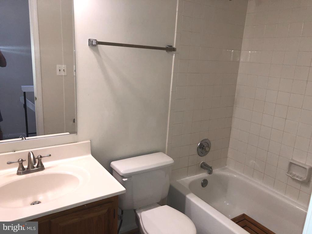 13906 GUNNERS PLACE