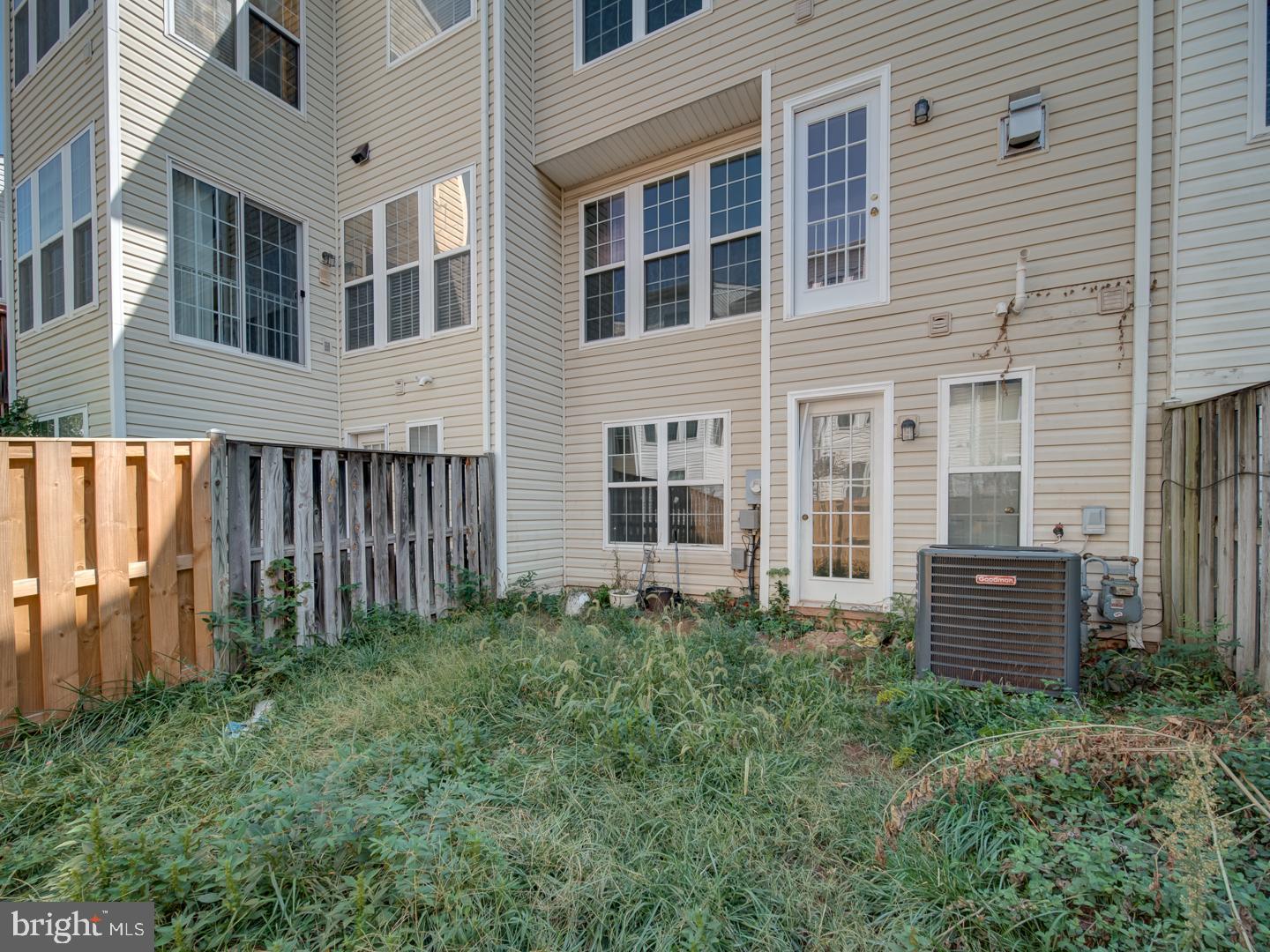 5186 FIERY DAWN COURT