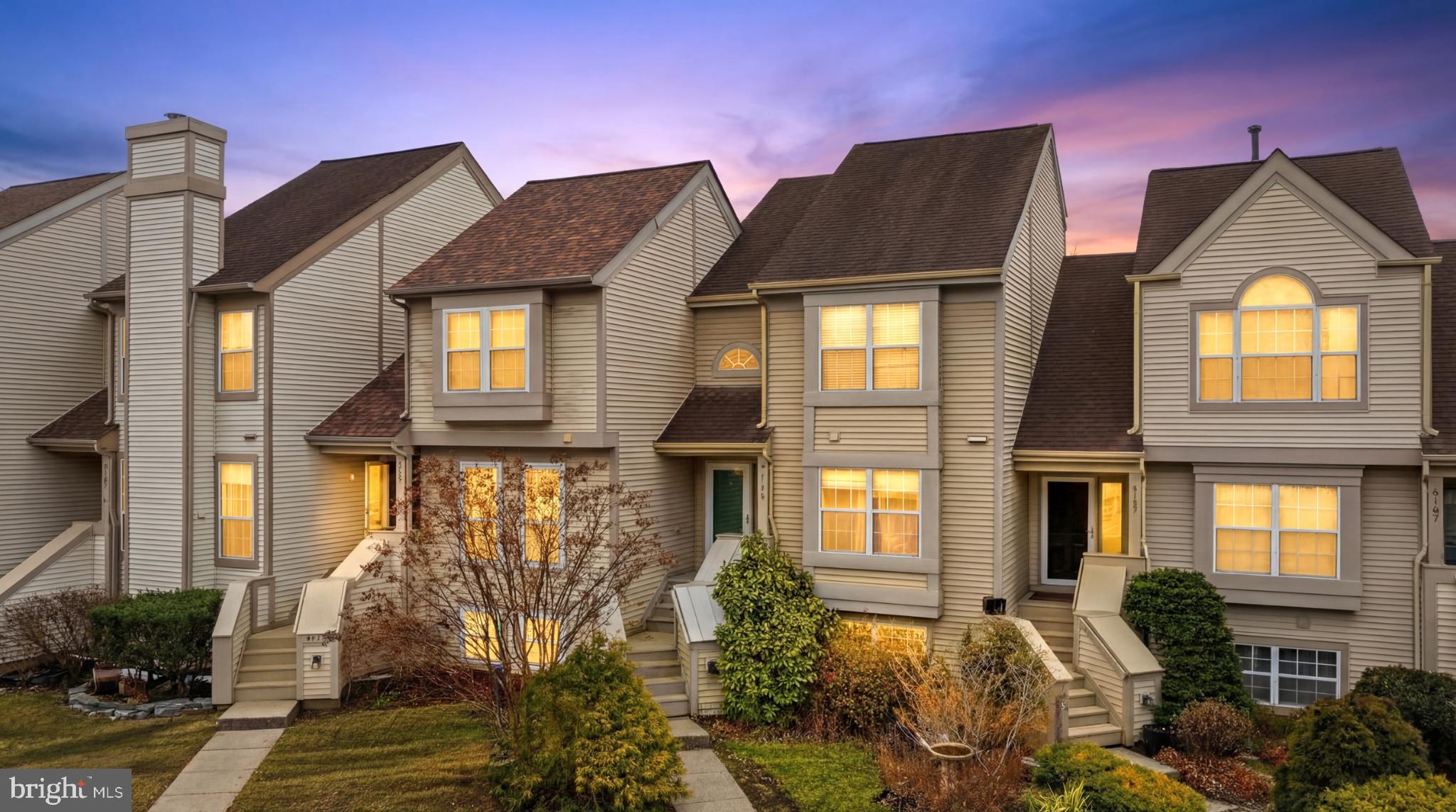 6185 STONEPATH CIRCLE