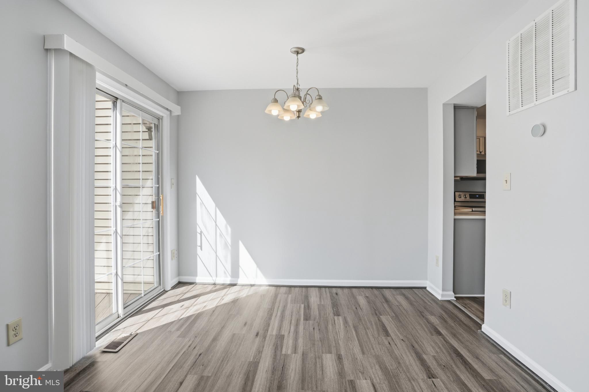 6185 STONEPATH CIRCLE