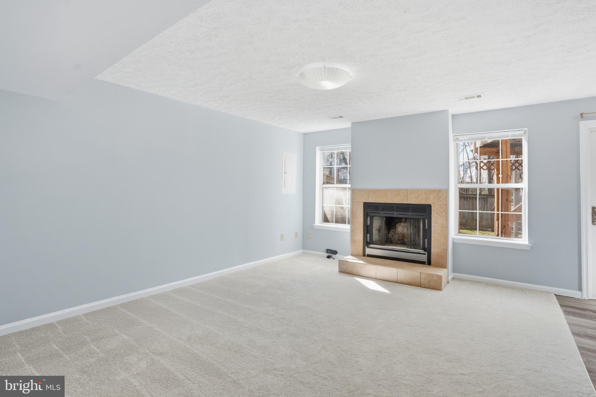 6185 STONEPATH CIRCLE