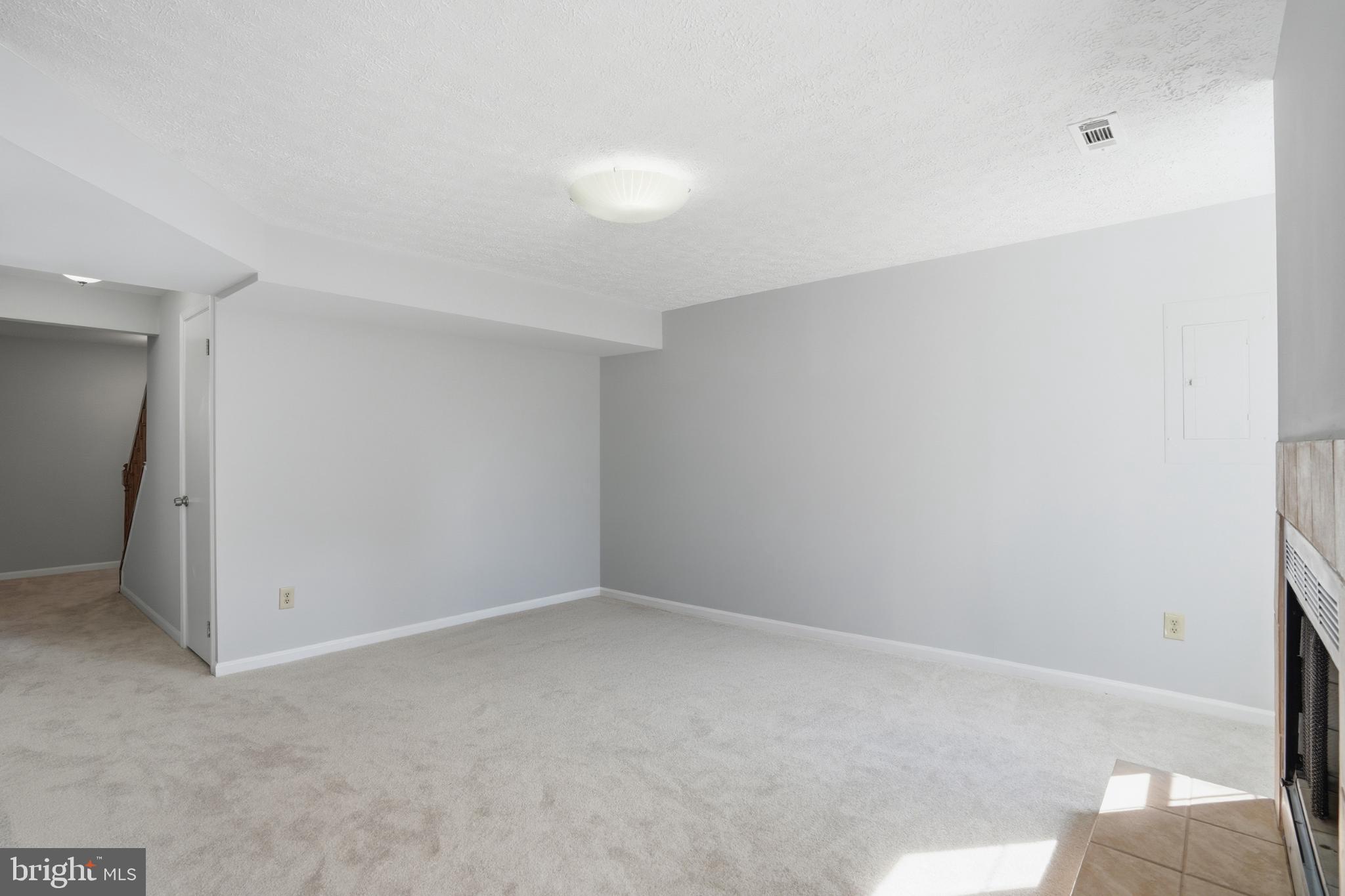 6185 STONEPATH CIRCLE