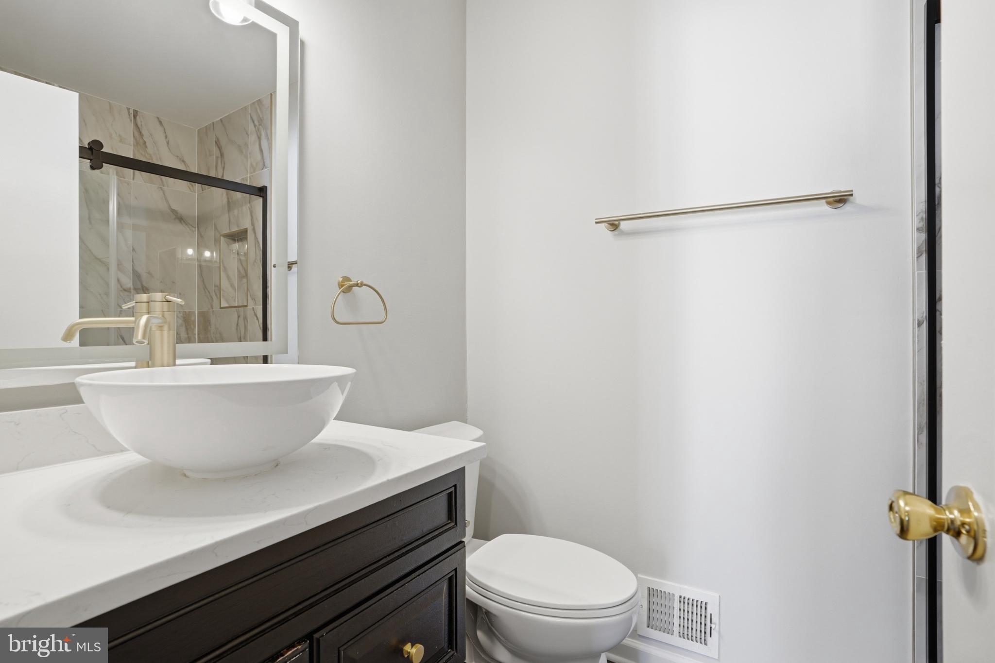 6185 STONEPATH CIRCLE