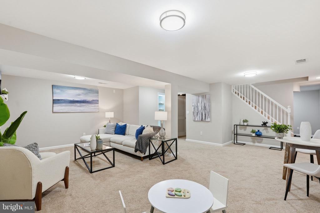 9514 WALLINGFORD DRIVE