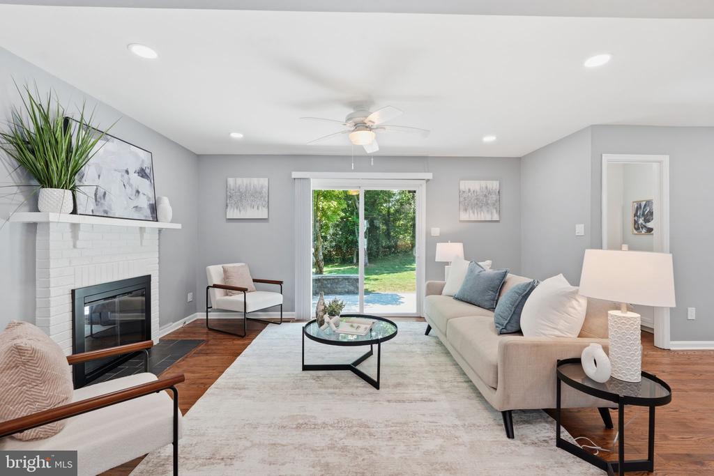9514 WALLINGFORD DRIVE