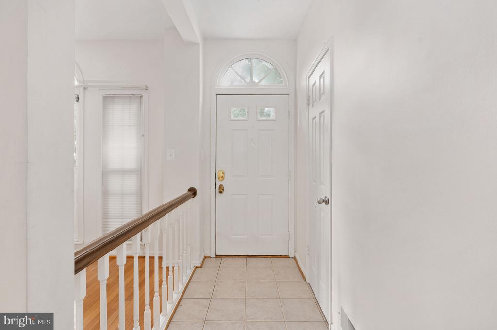 5828 APSLEY HOUSE COURT