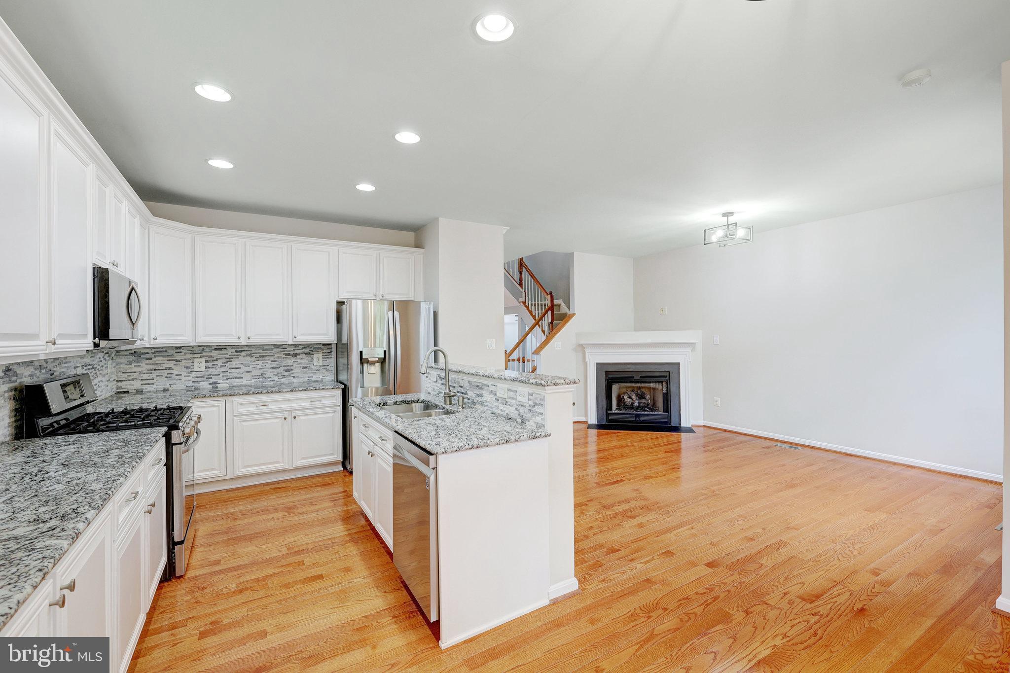 44270 Acushnet Ter