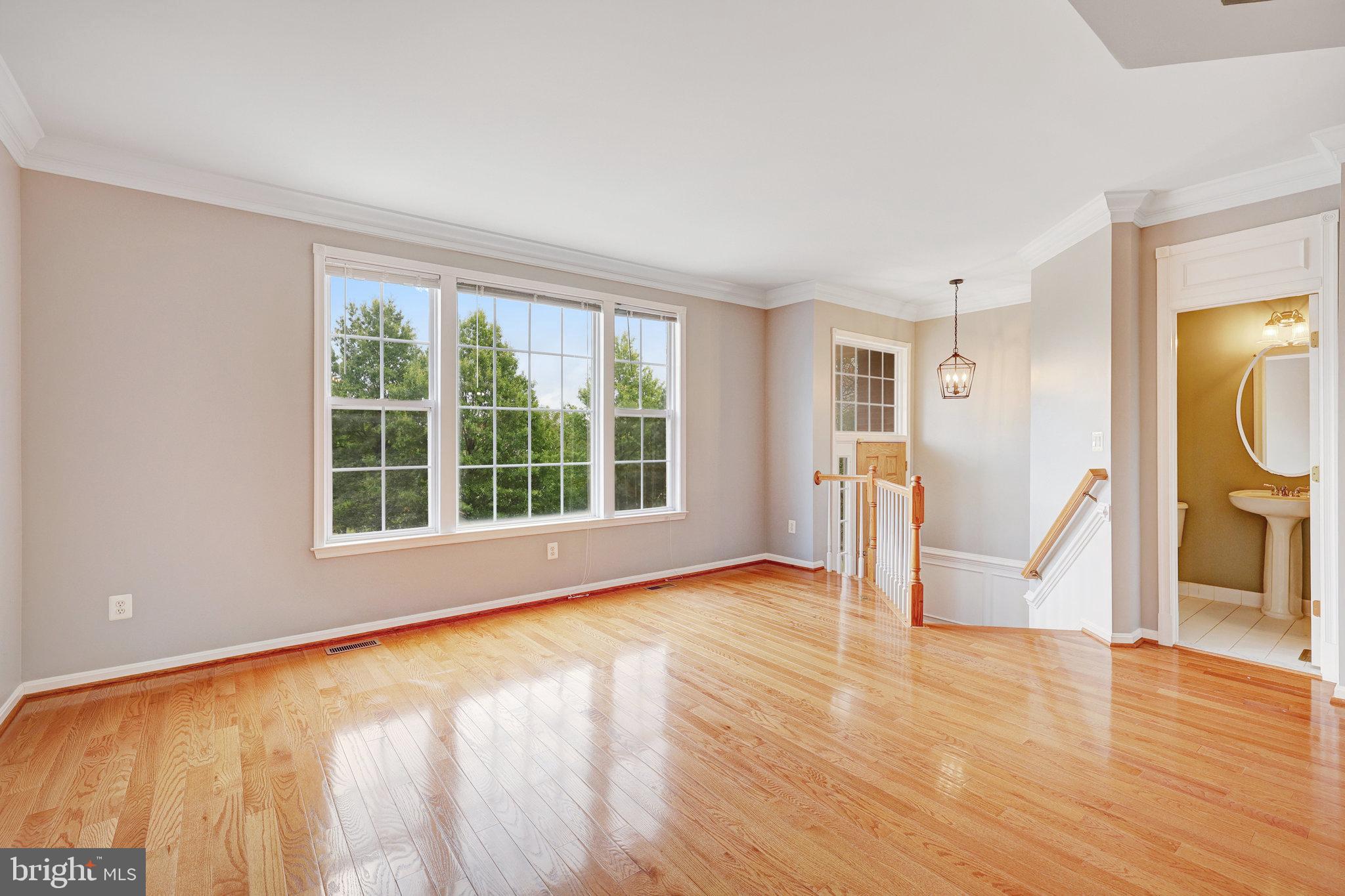 44270 Acushnet Ter
