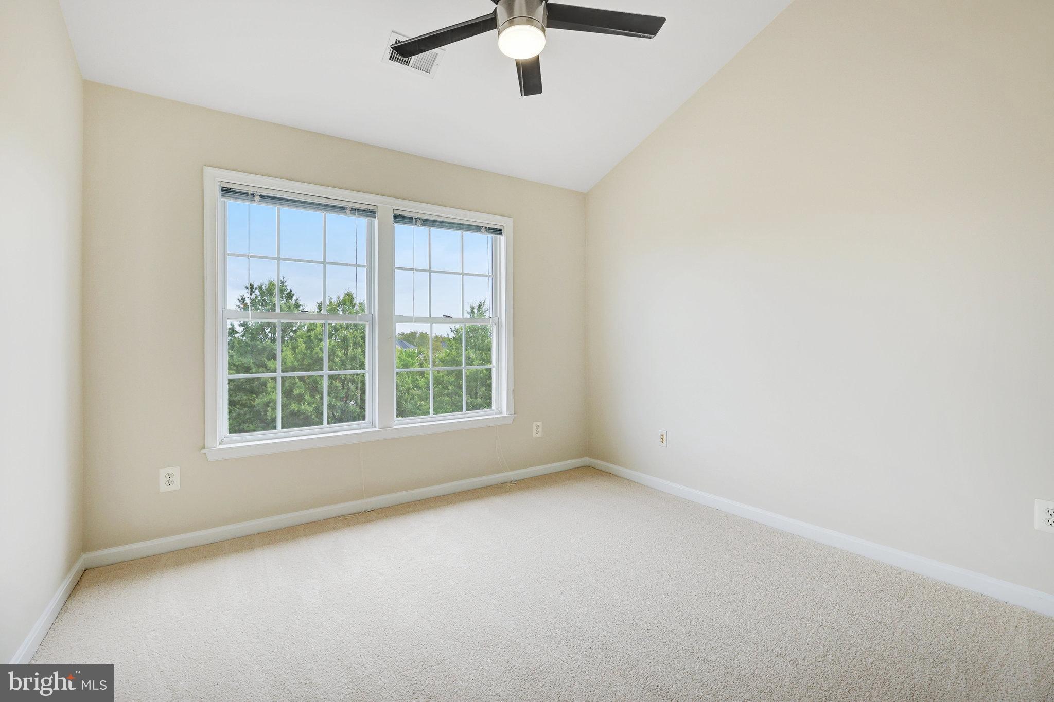 44270 Acushnet Ter