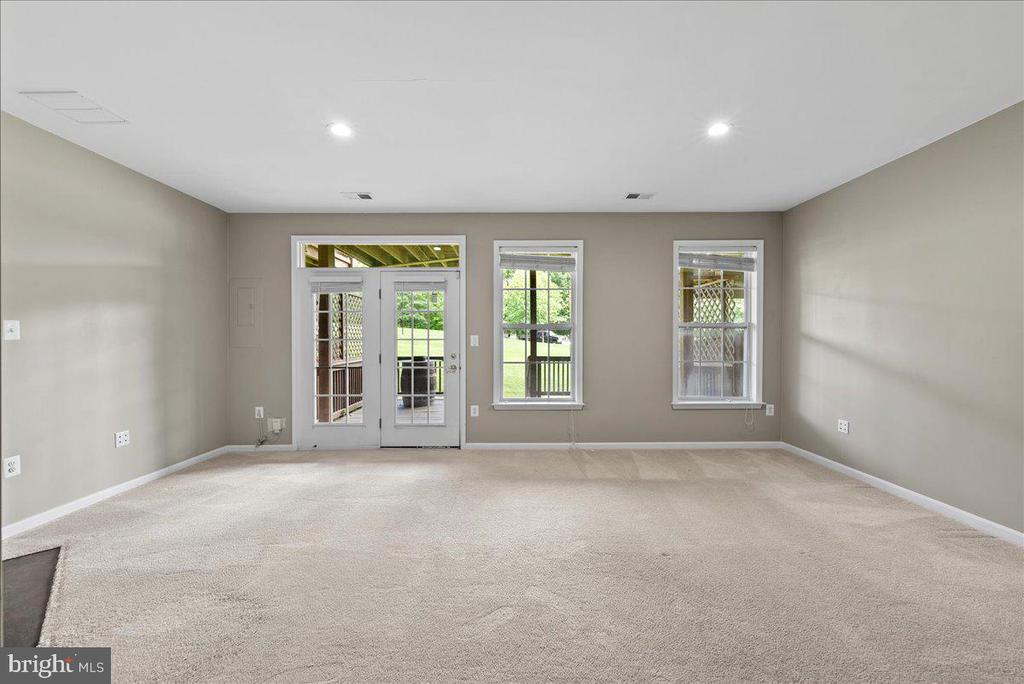 43134 SHADOW TERRACE