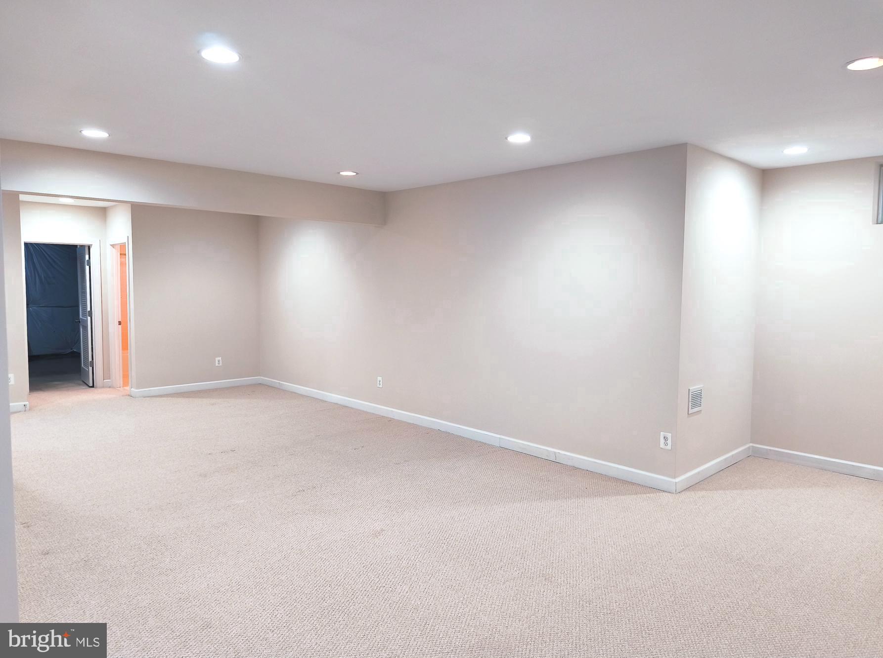 20792 EXCHANGE STREET