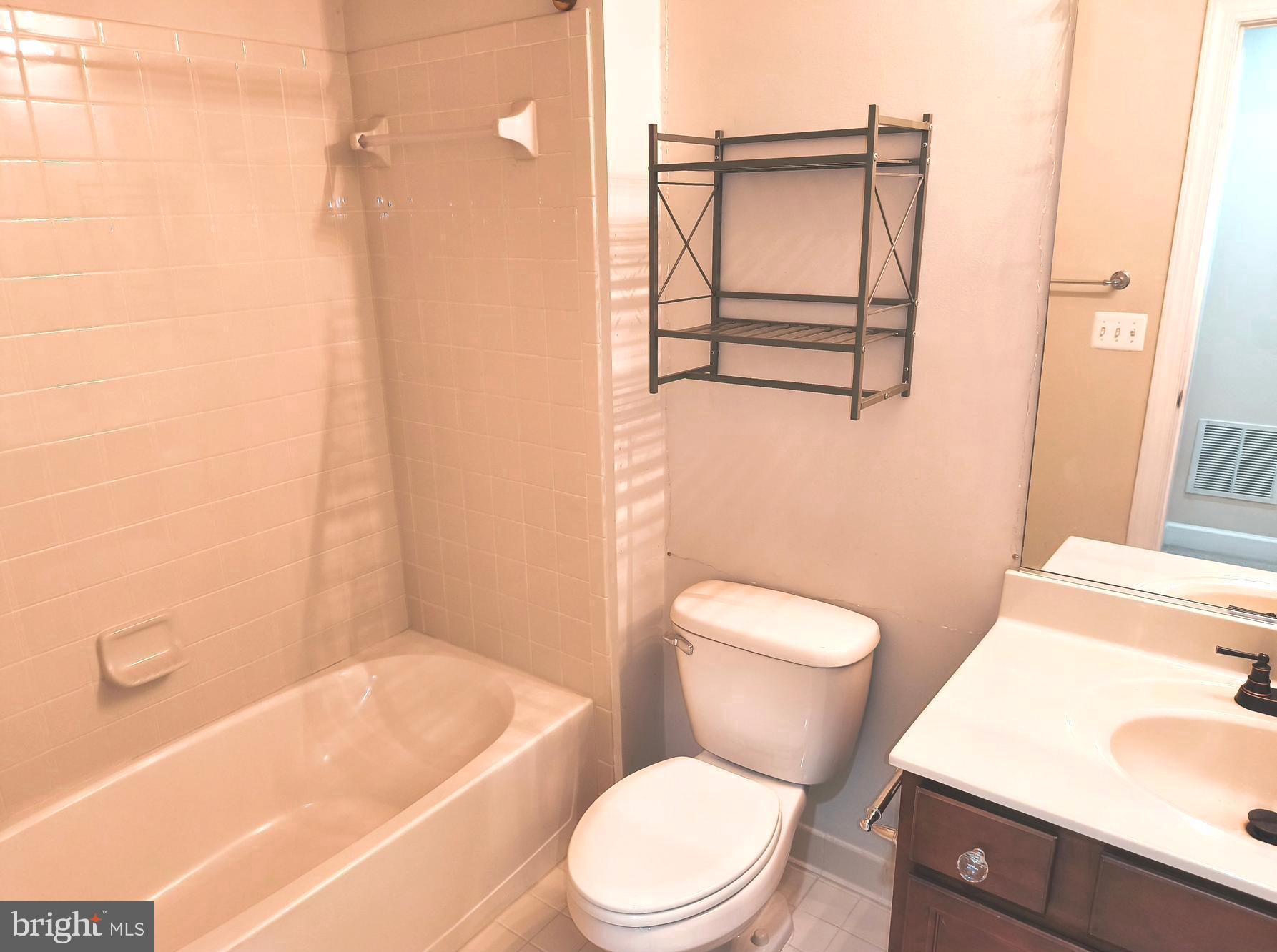 20792 EXCHANGE STREET