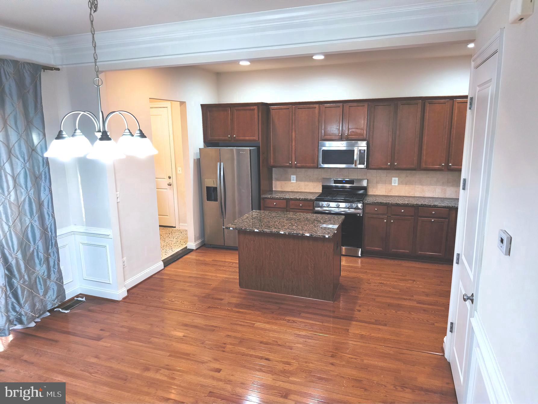 20792 EXCHANGE STREET