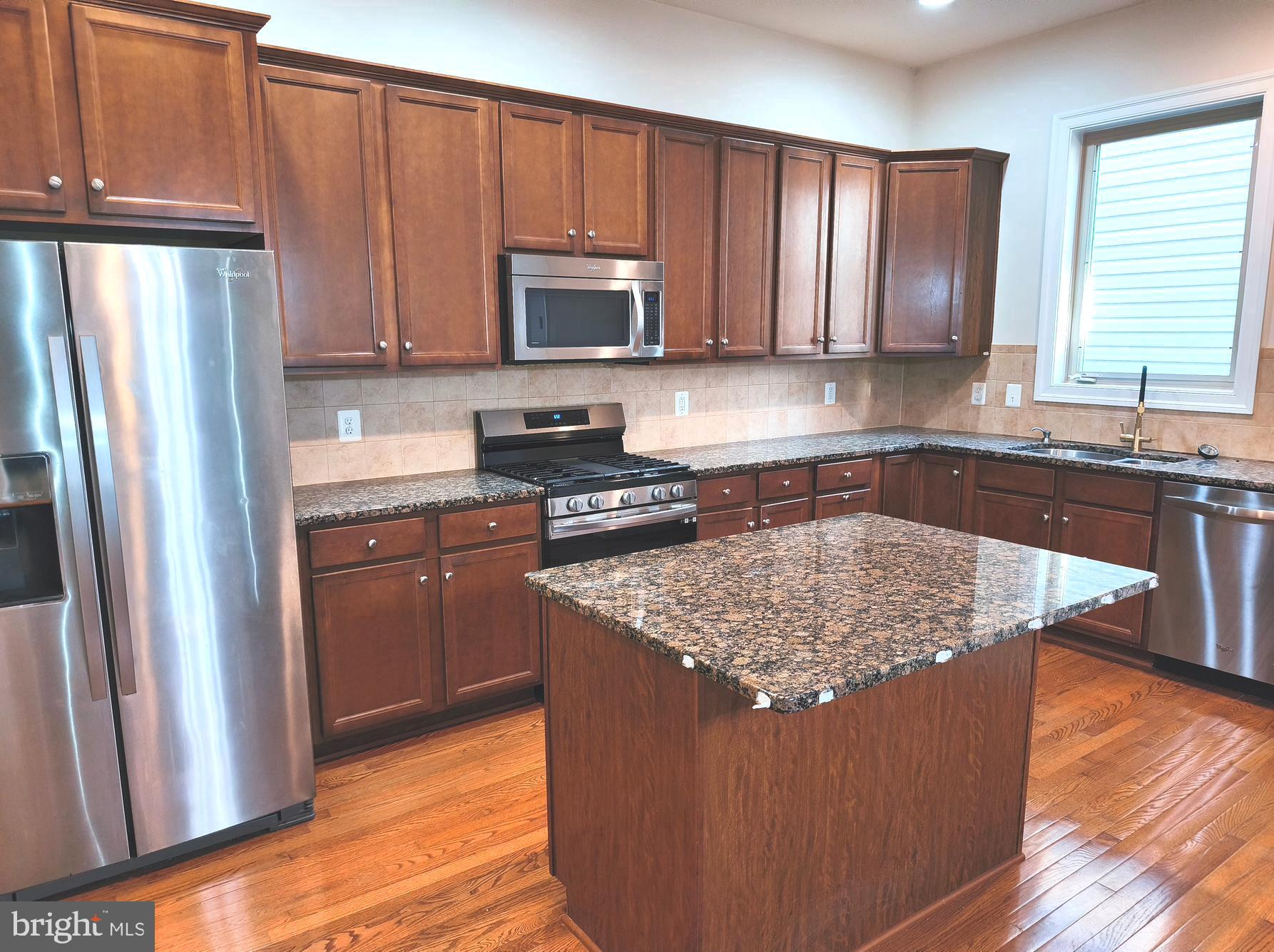 20792 EXCHANGE STREET