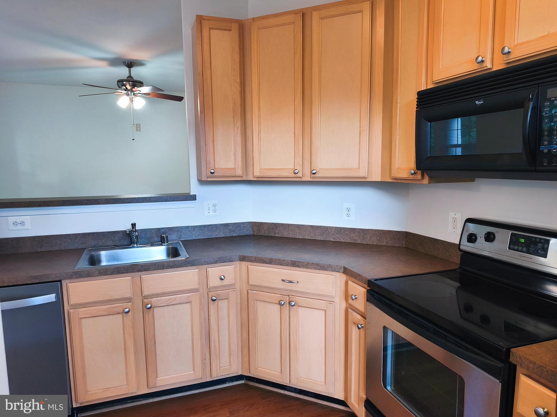 42492 MAYFLOWER TERRACE 203