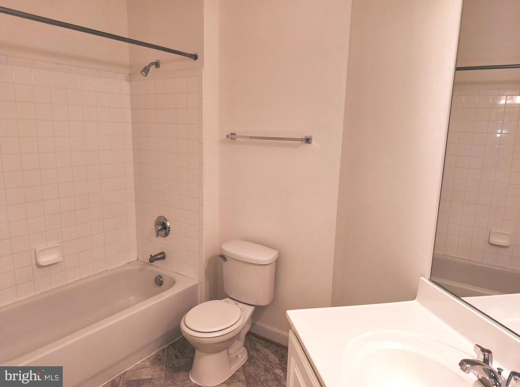 42492 MAYFLOWER TERRACE 203