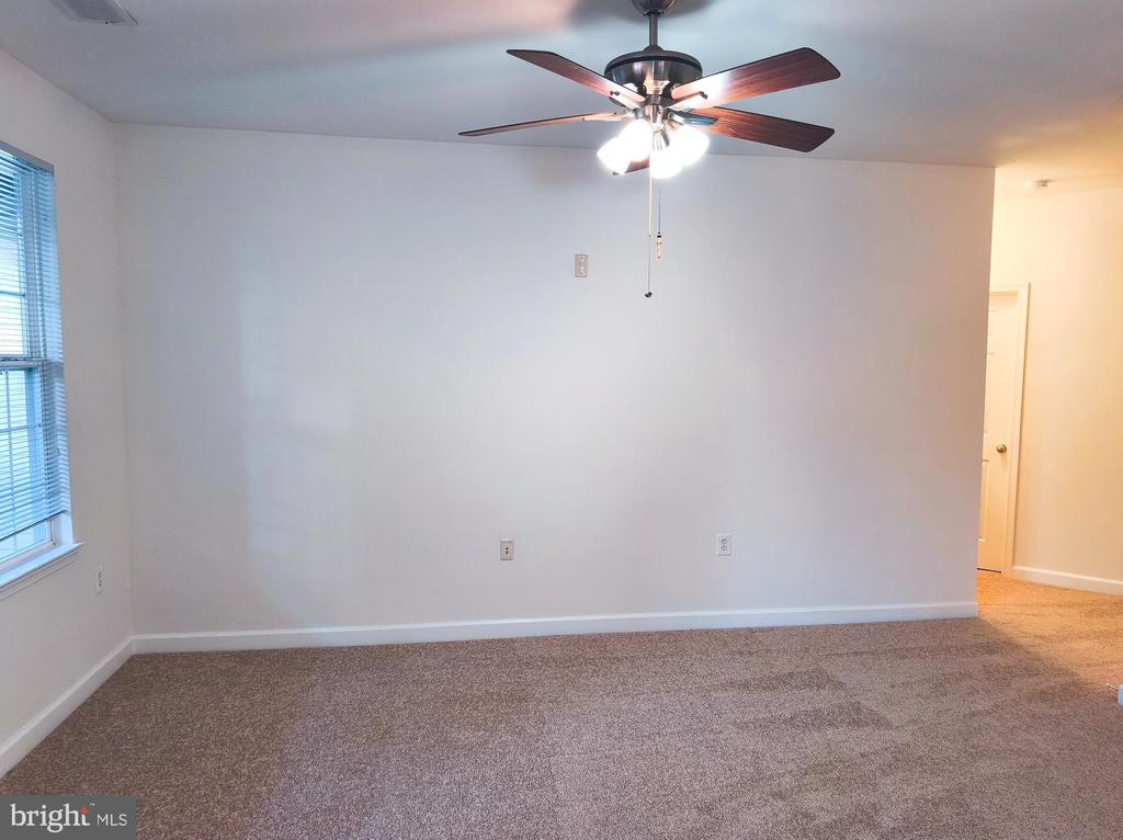 42492 MAYFLOWER TERRACE 203