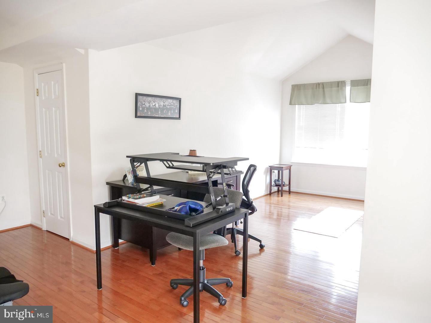 21337 CAMERON HUNT PLACE