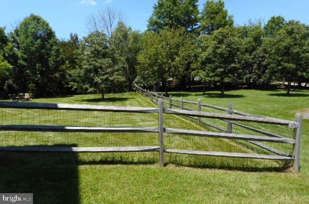 21337 CAMERON HUNT PLACE