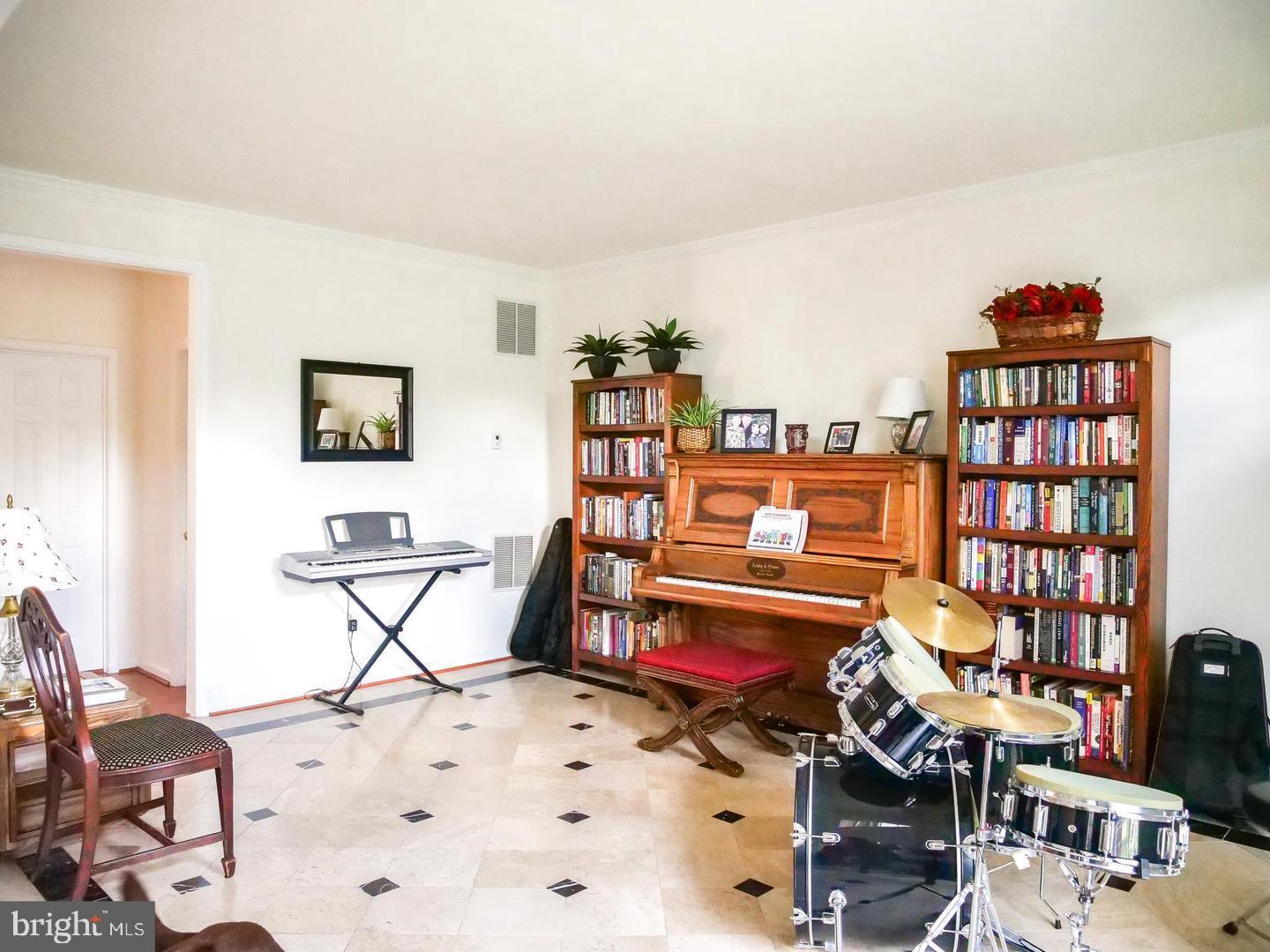 21337 CAMERON HUNT PLACE