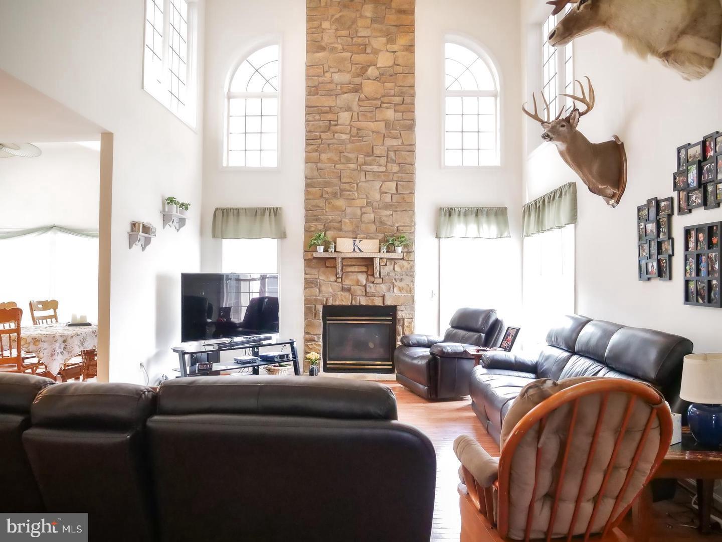 21337 CAMERON HUNT PLACE