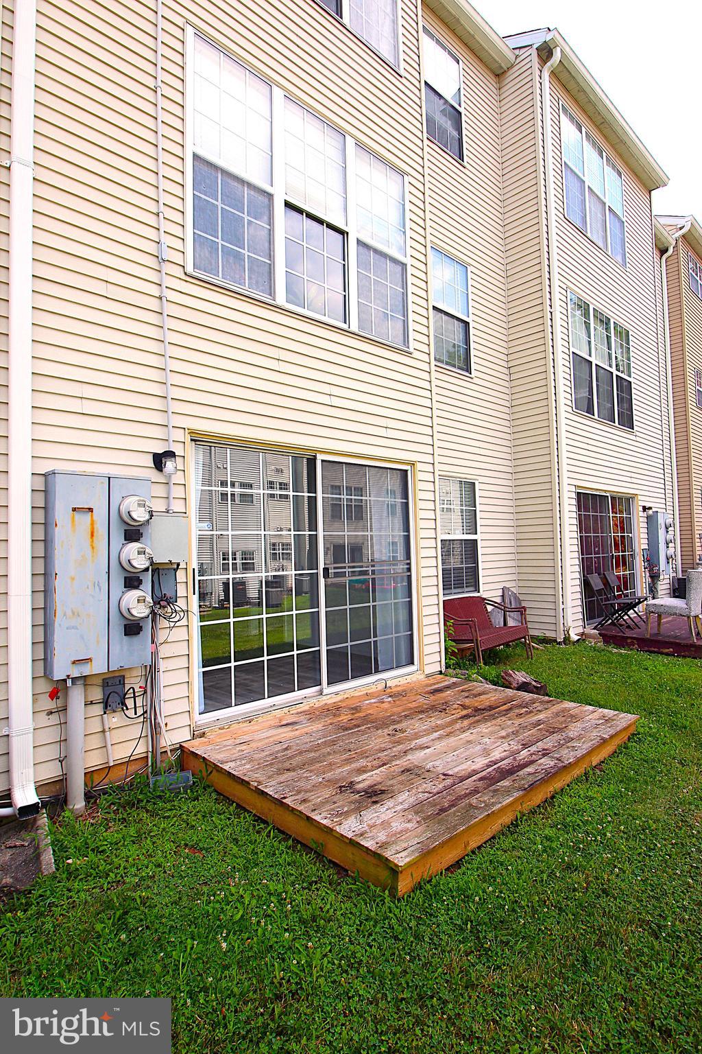 1108 HUNTMASTER TERRACE NE 102