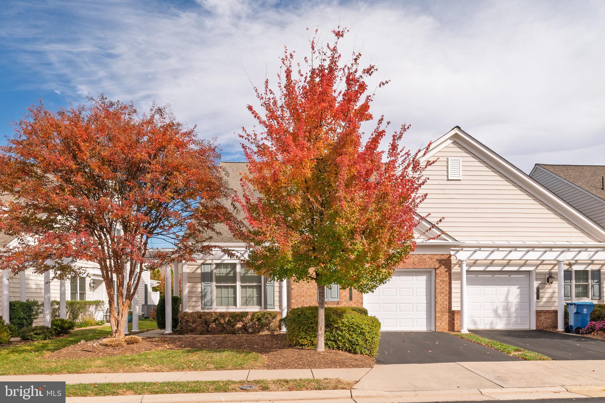 44472 OAKMONT MANOR SQUARE