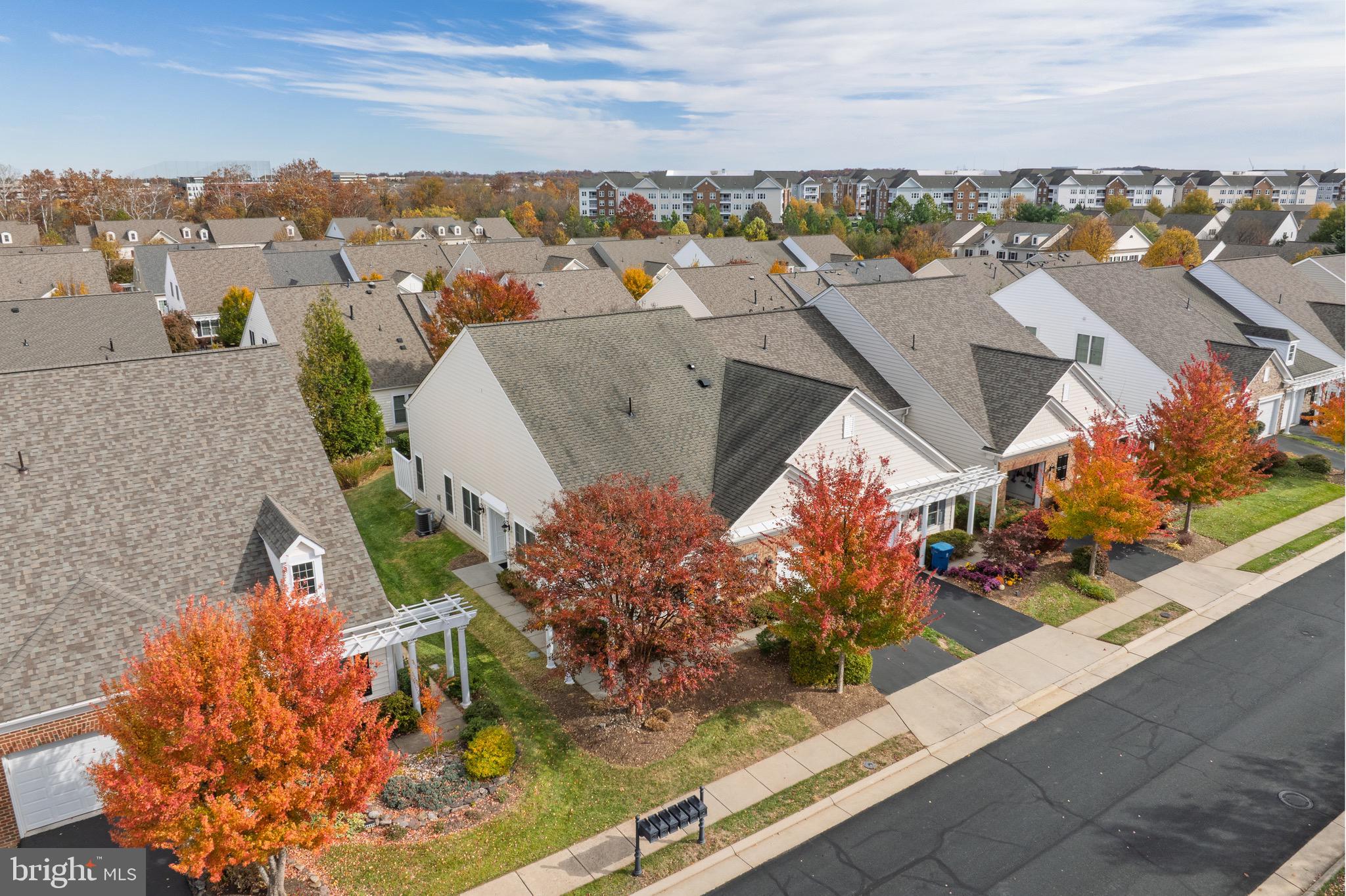 44472 OAKMONT MANOR SQUARE