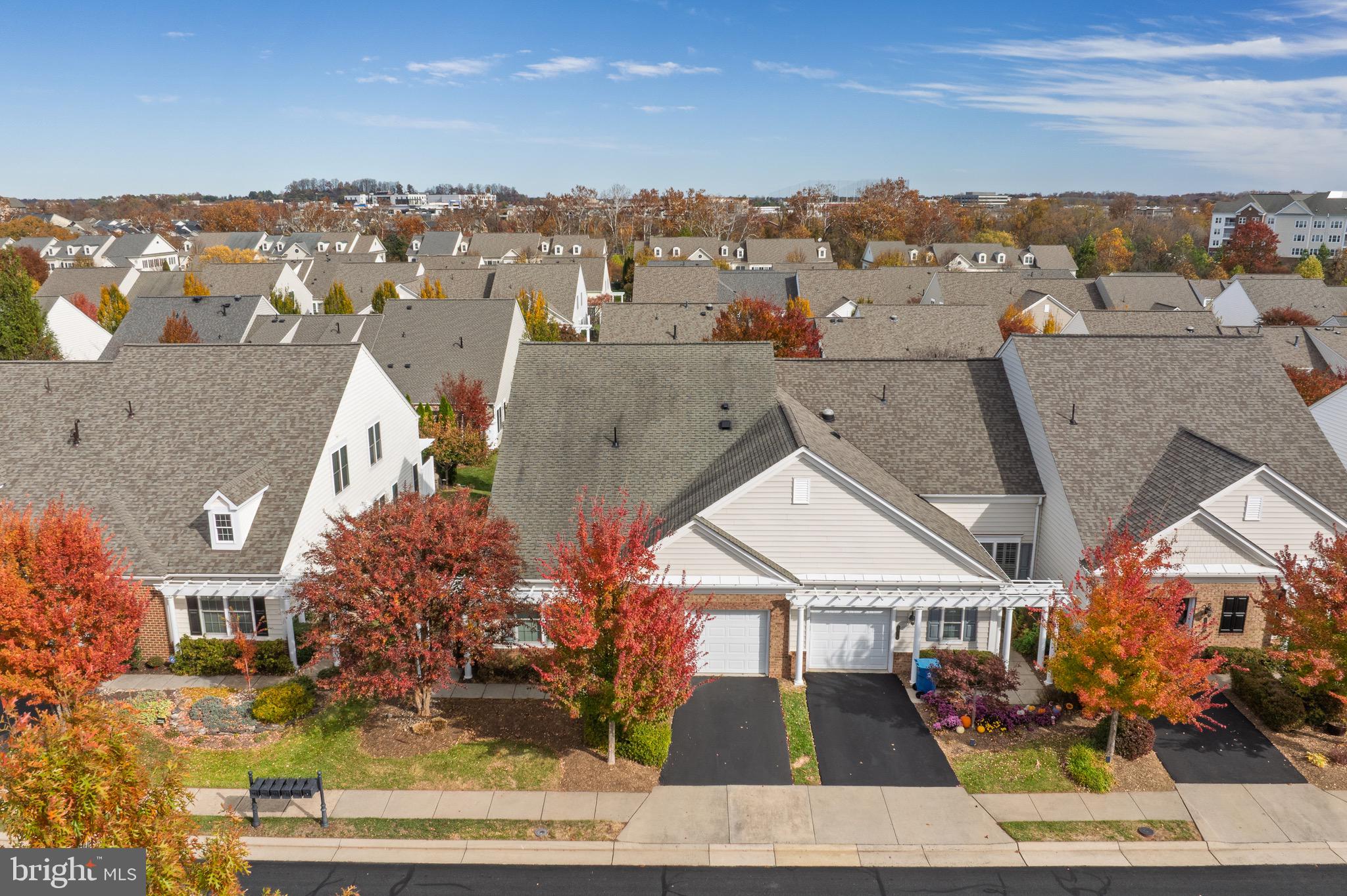 44472 OAKMONT MANOR SQUARE