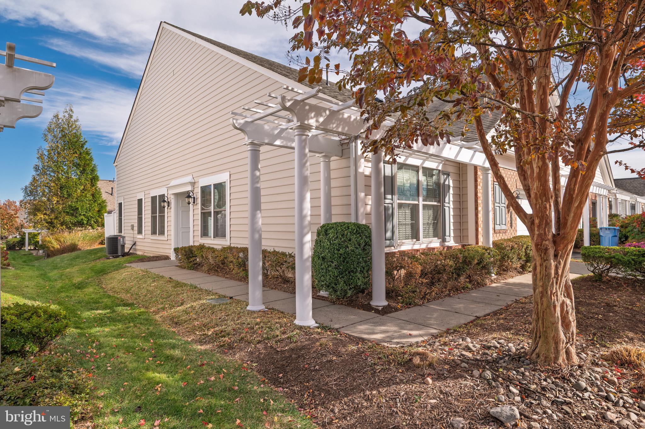 44472 OAKMONT MANOR SQUARE