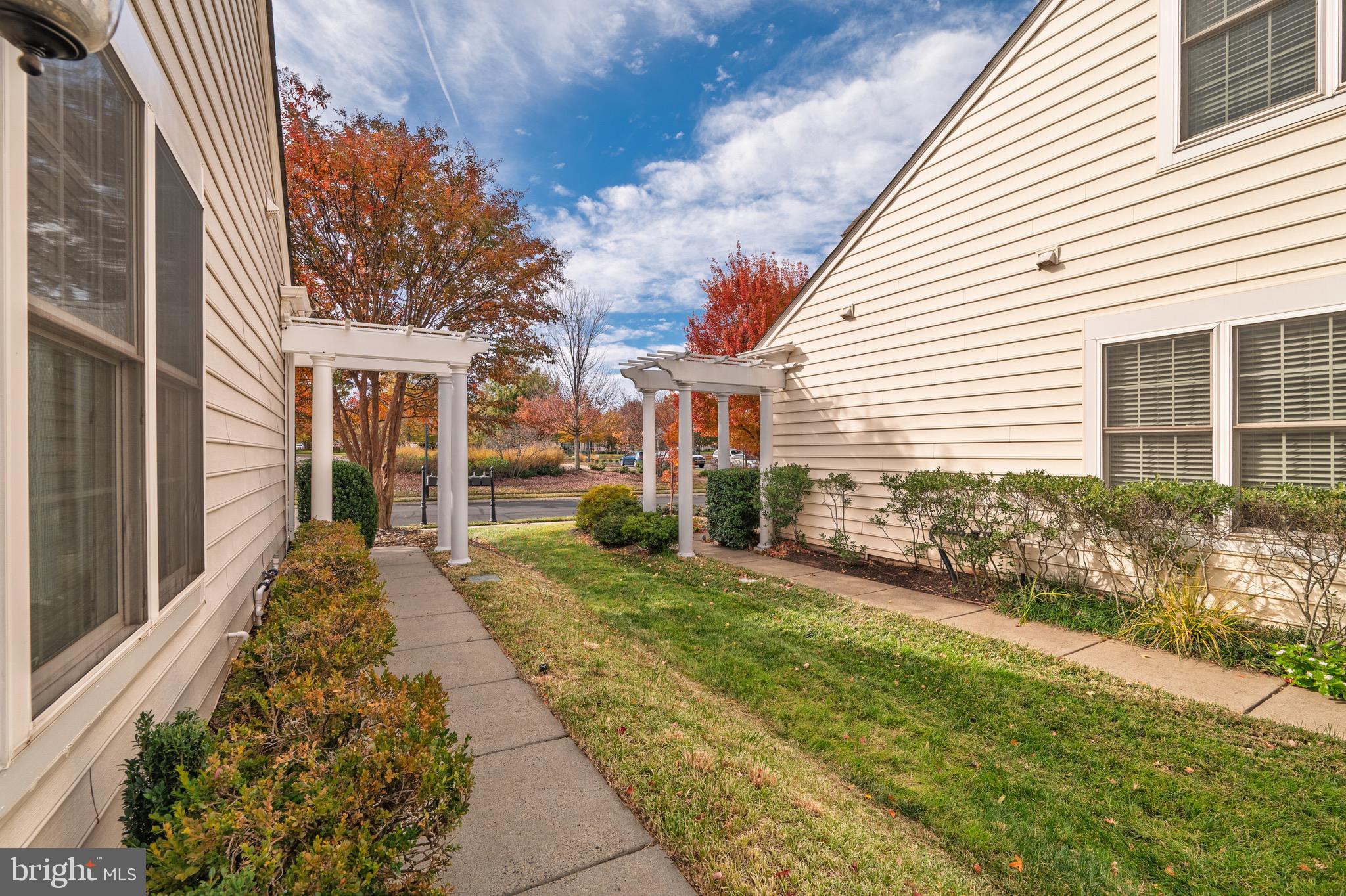 44472 OAKMONT MANOR SQUARE