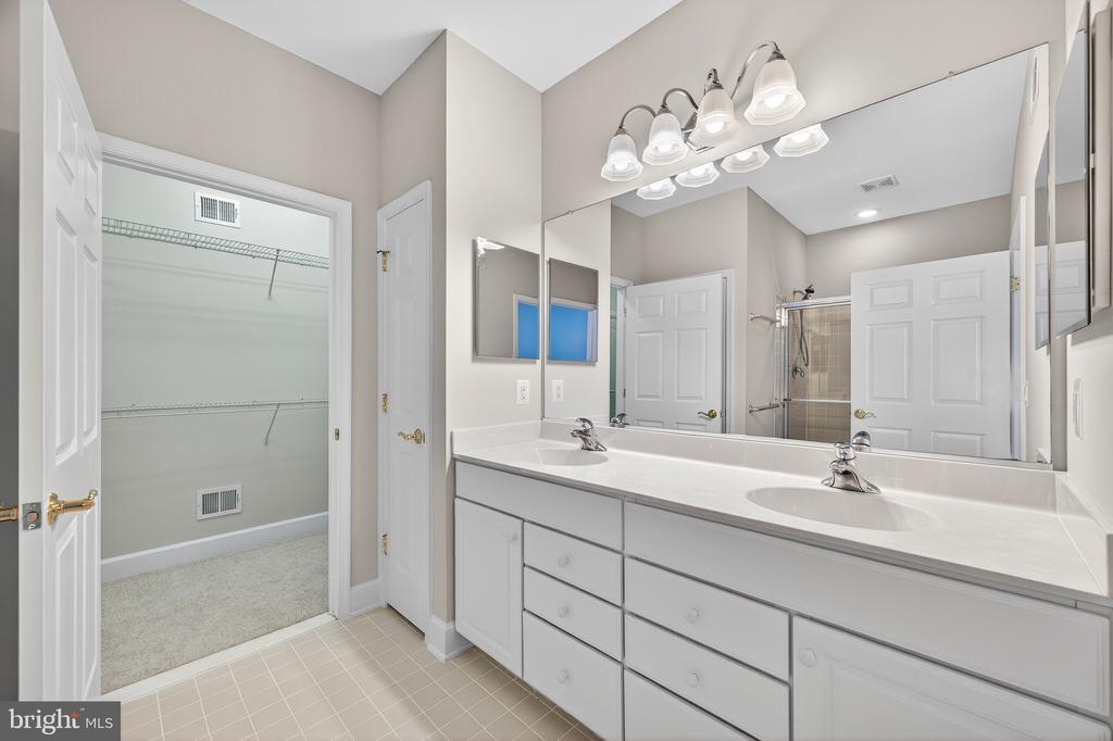 44472 OAKMONT MANOR SQUARE