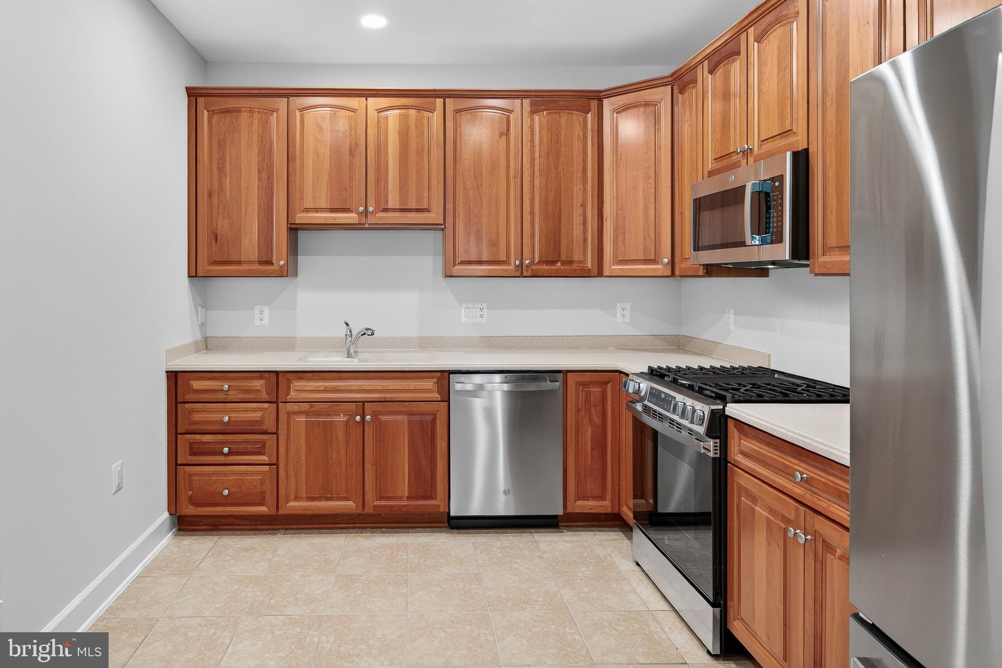 44472 OAKMONT MANOR SQUARE