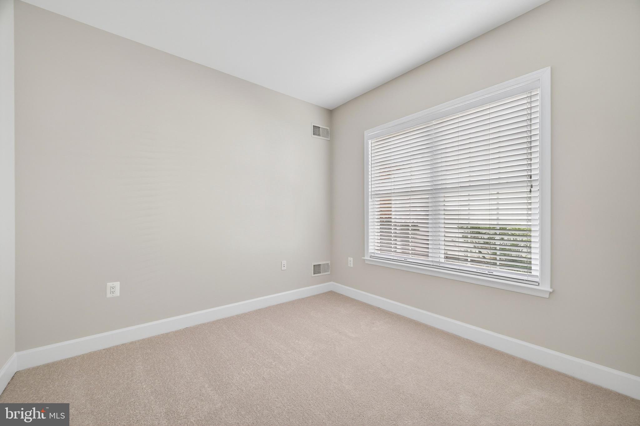 44472 OAKMONT MANOR SQUARE