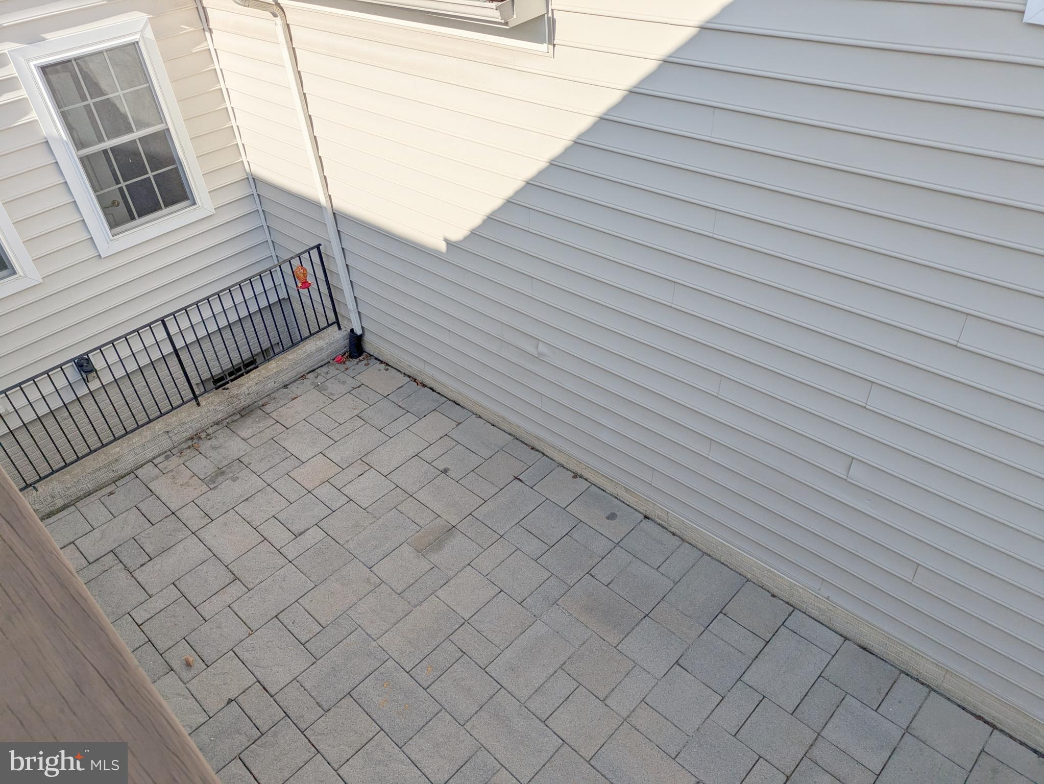 21882 BRICKSHIRE CIRCLE